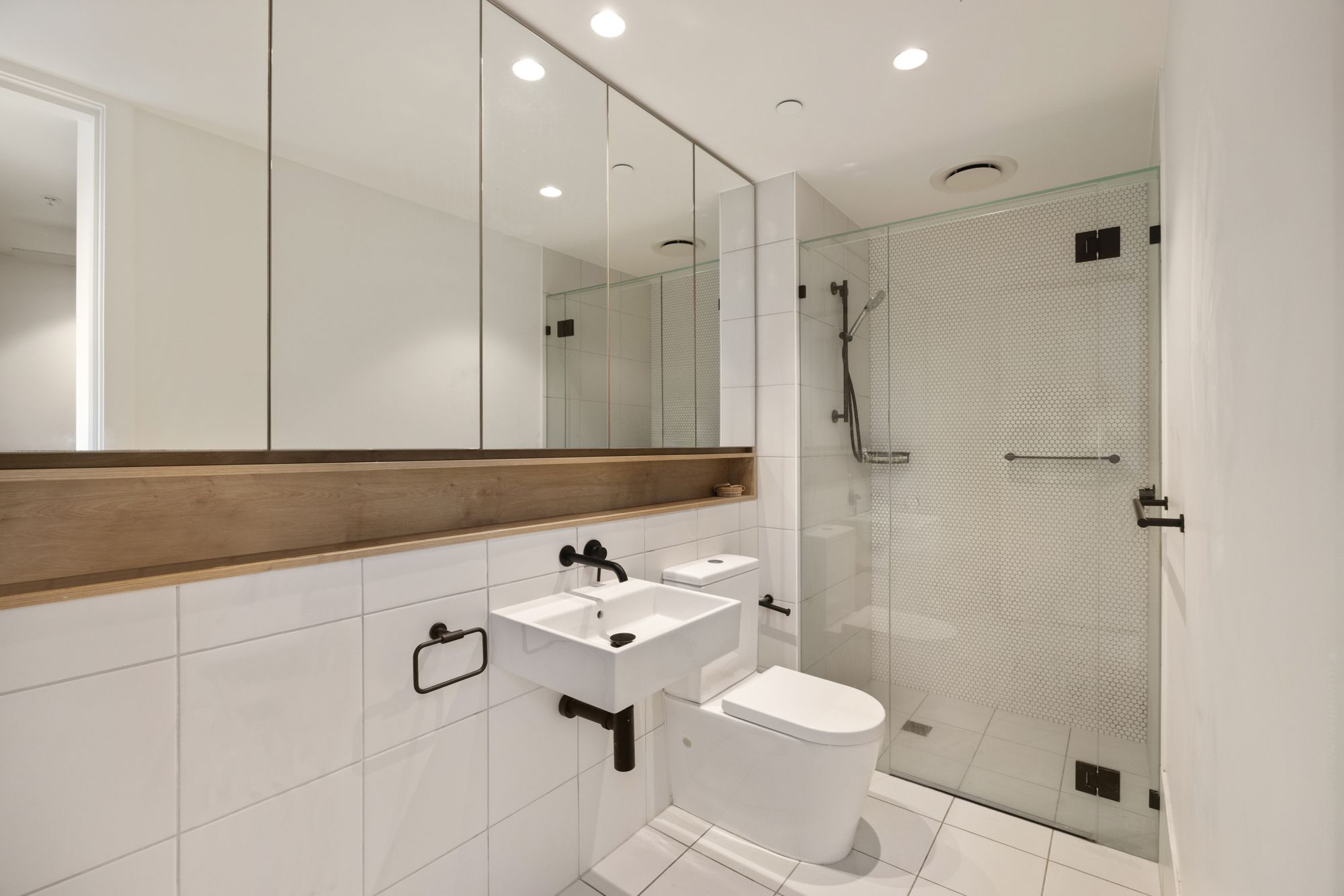 602/7 Chester Street — photo 7 of 12