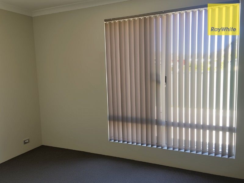 Unit 2/28 Blackburn Street — photo 9 of 17