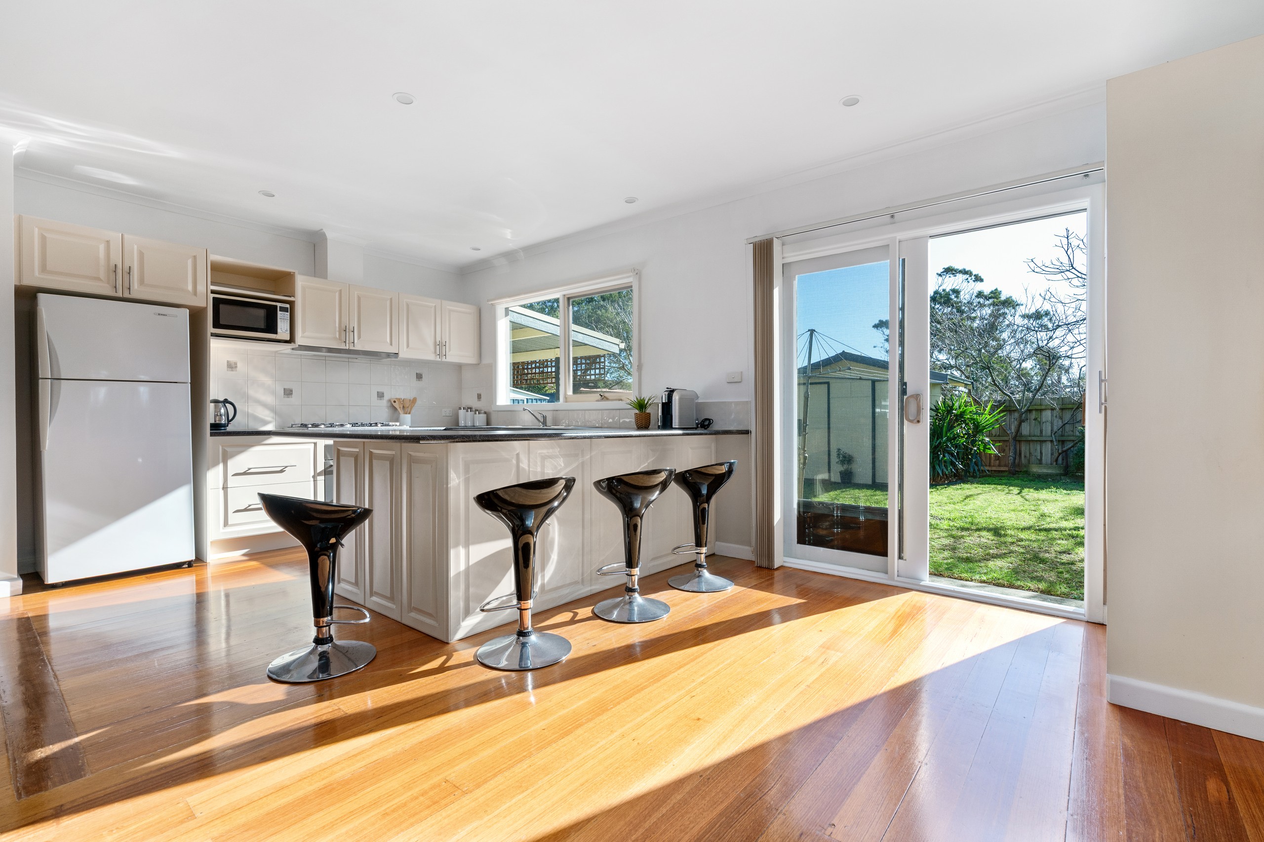 6 Clematis Avenue, Capel Sound, VIC 3940