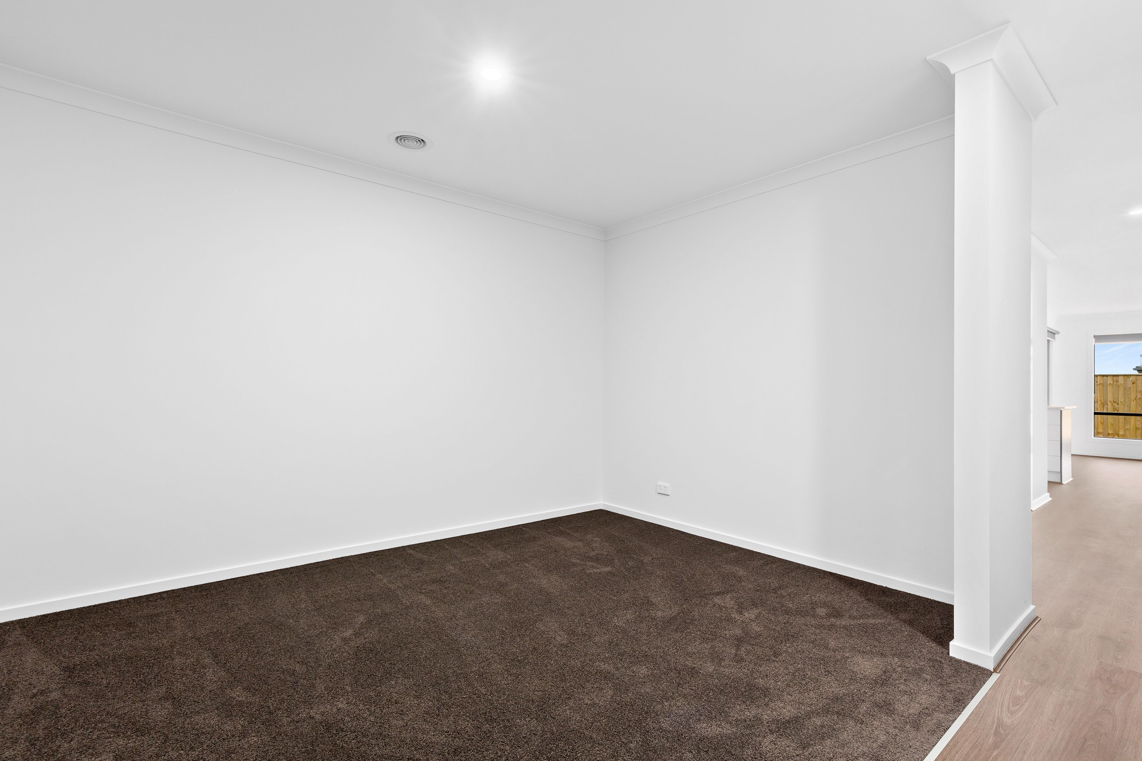 13 Shirley Street, Pakenham, VIC 3810
