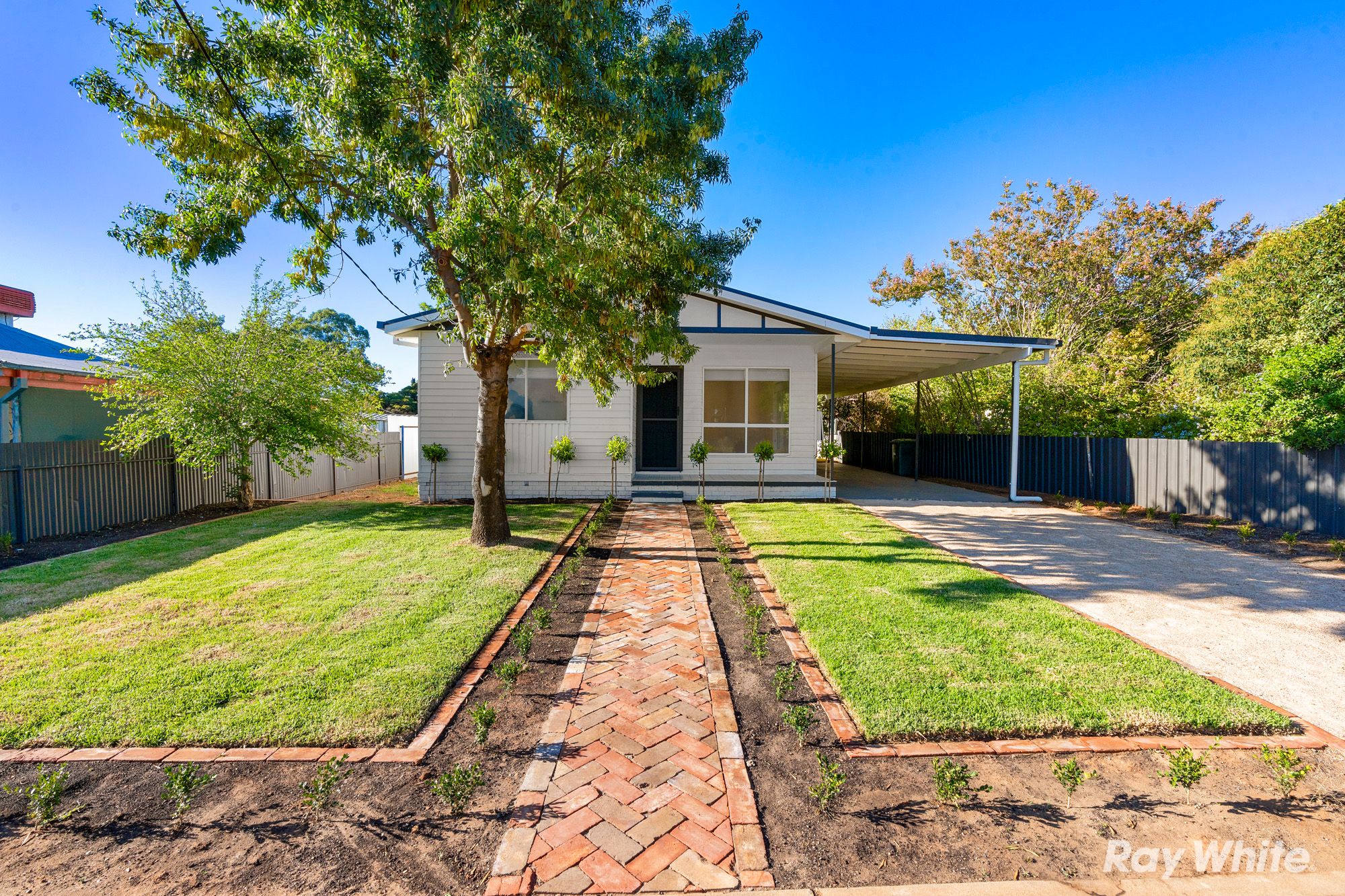 65 Wade Street, Coolamon NSW 2701