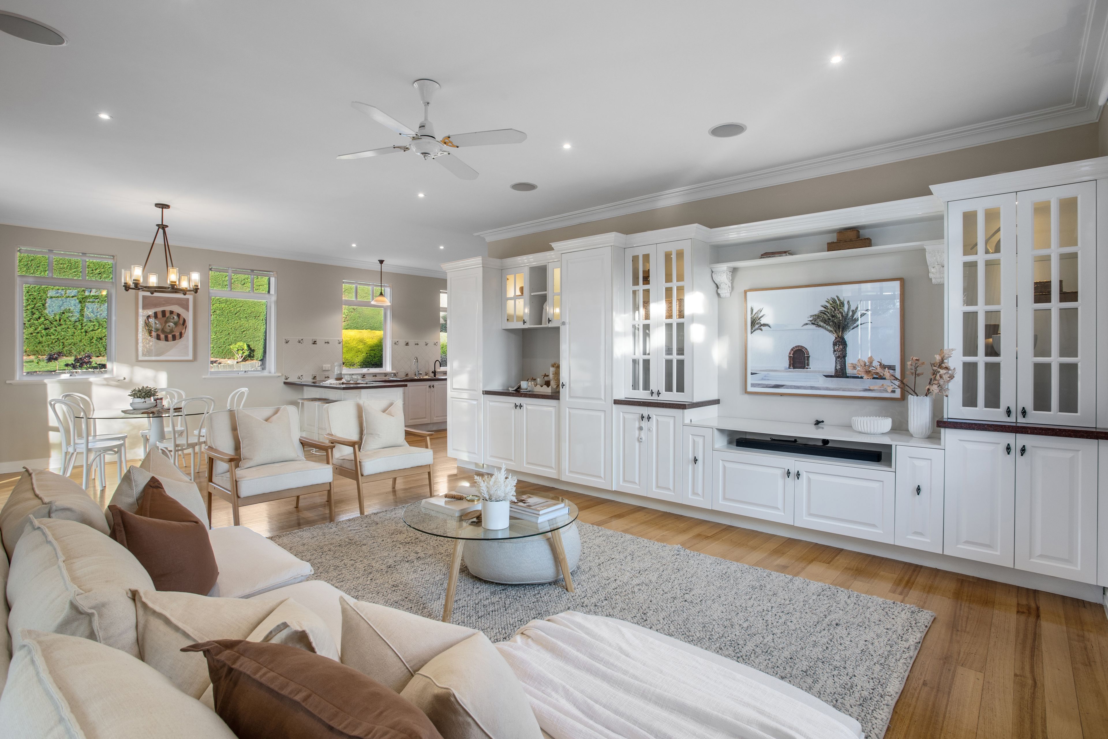 118 Tower Road — photo 10 of 19