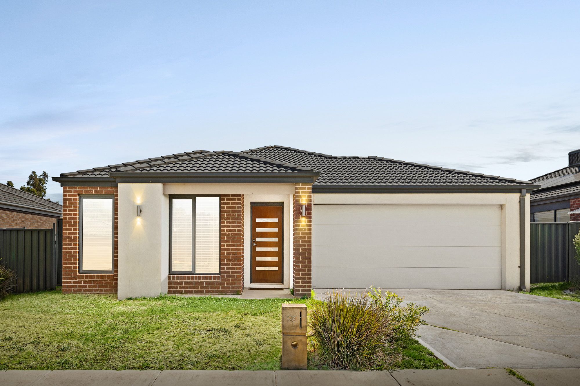 26 Ixora Crescent, MANOR LAKES VIC 3024