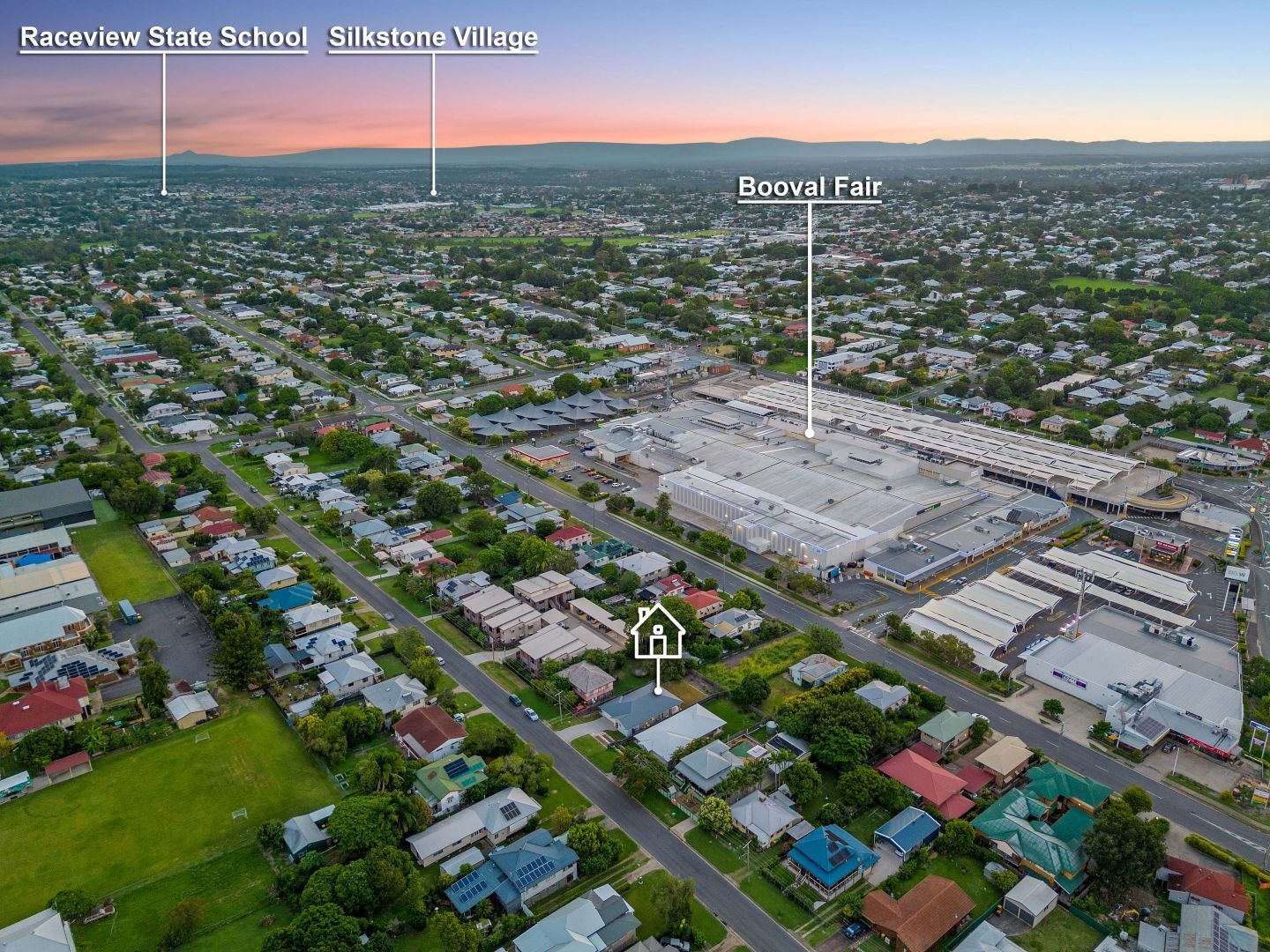 9B Pemberton Street, Booval, QLD 4304