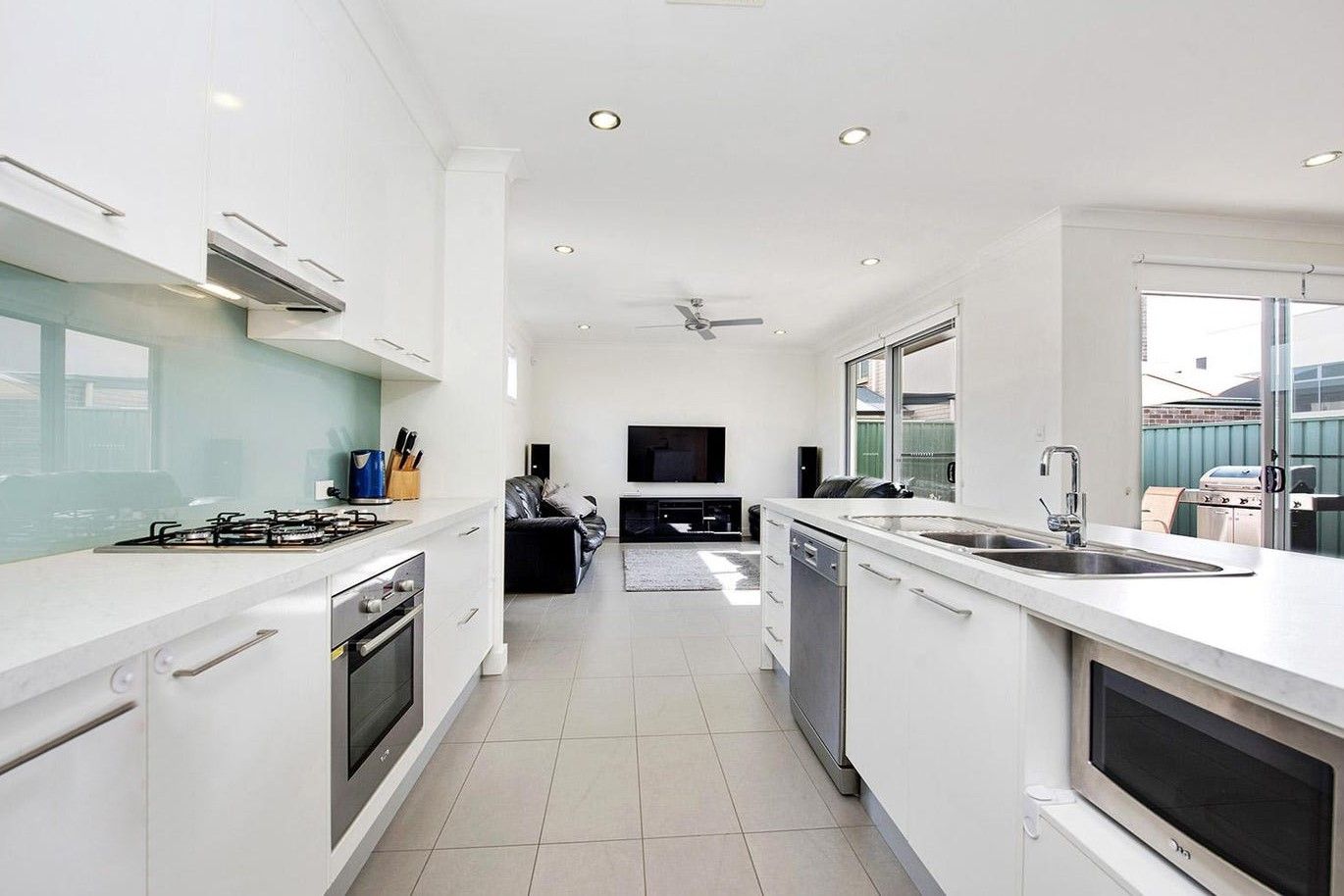 5 Herschel Place — photo 3 of 15
