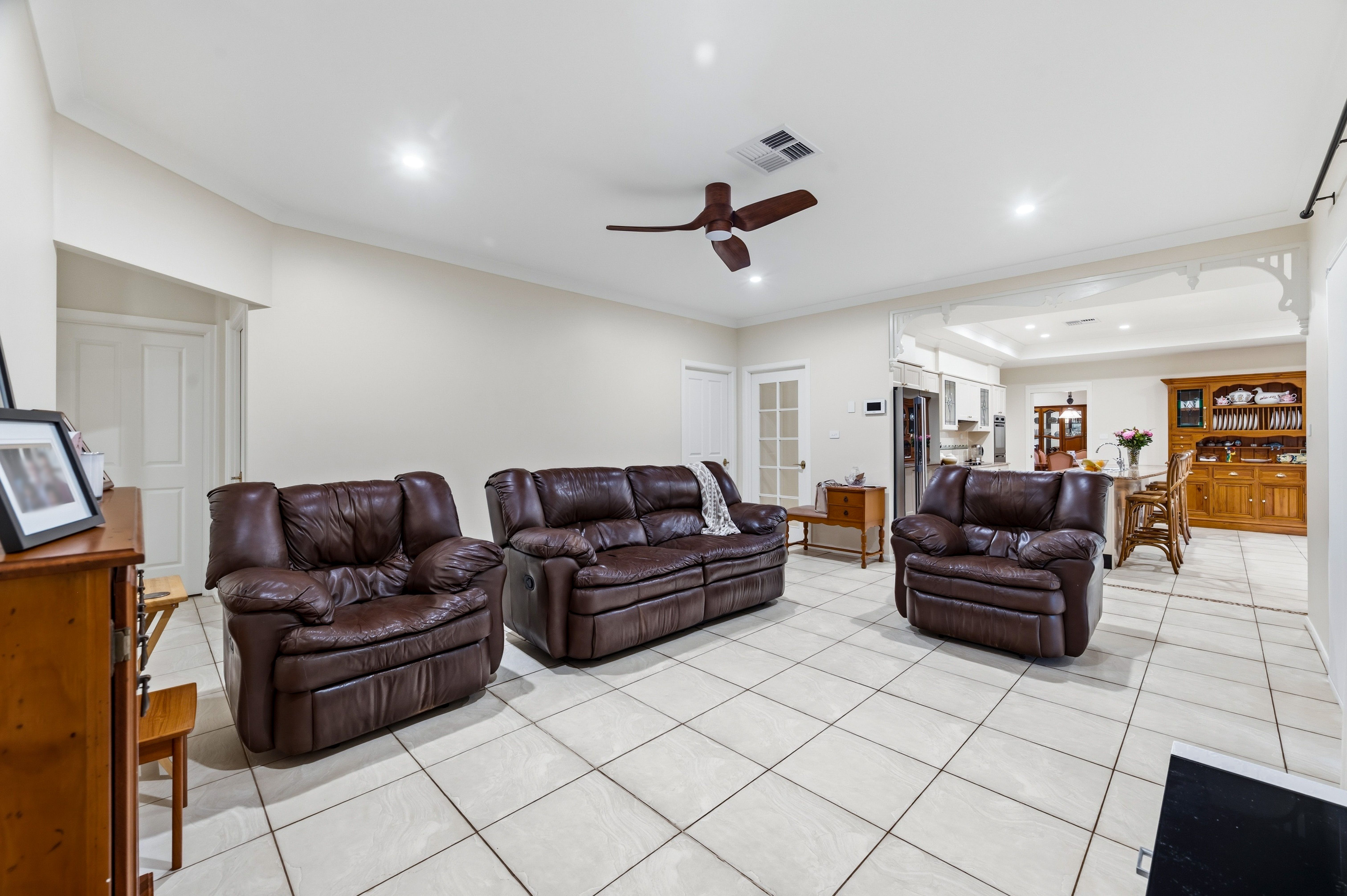 55 Ambervale Drive — photo 7 of 22