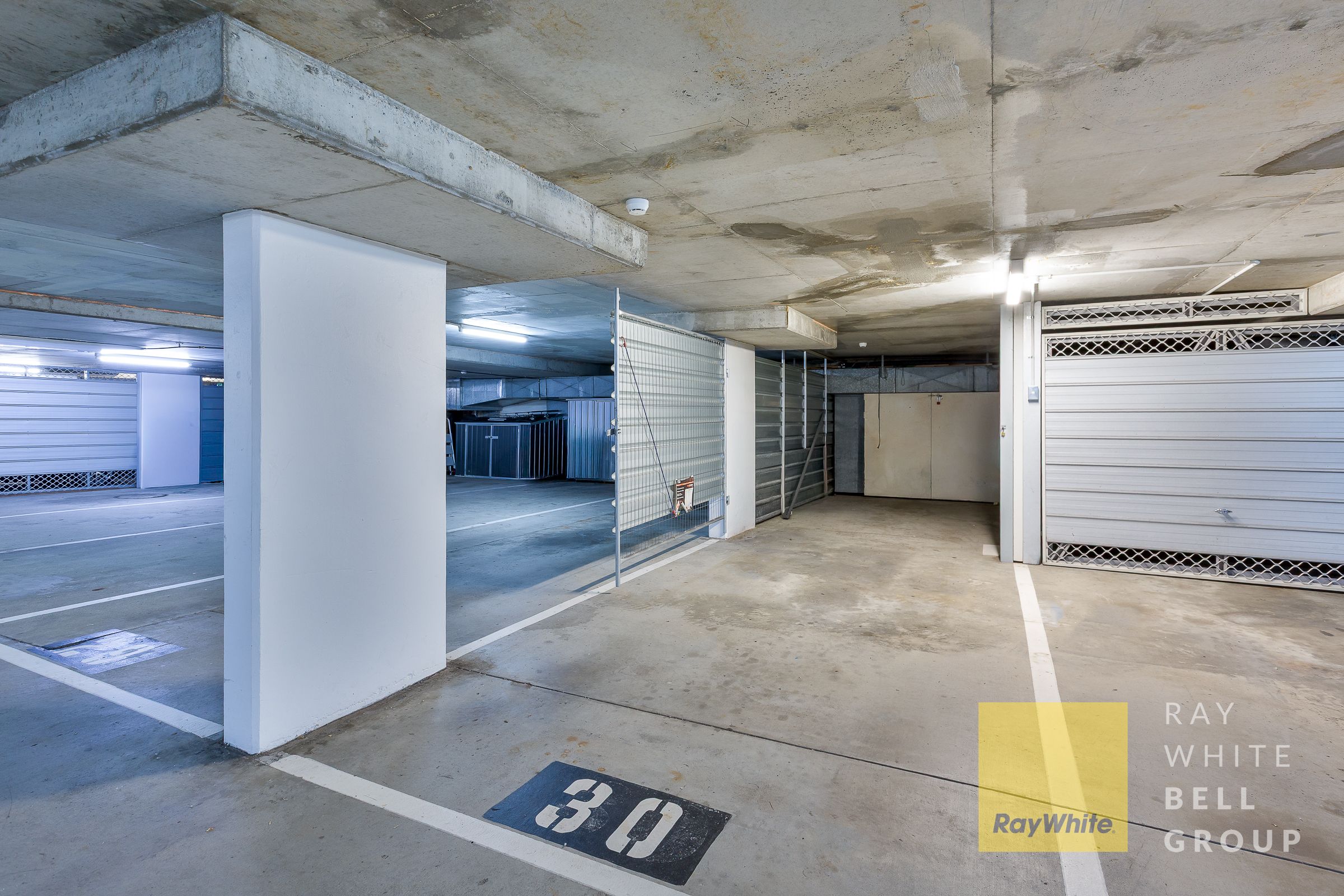 63/18 Commodore Drive — photo 25 of 26
