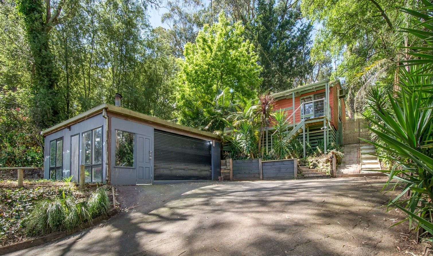 38 Alexander Avenue, Upwey, VIC 3158