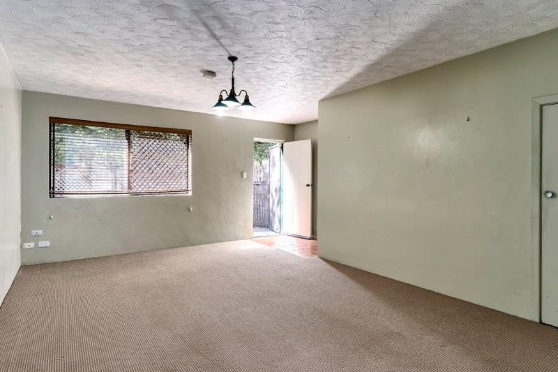 2/4 Lemnos Street, Red Hill, QLD 4059