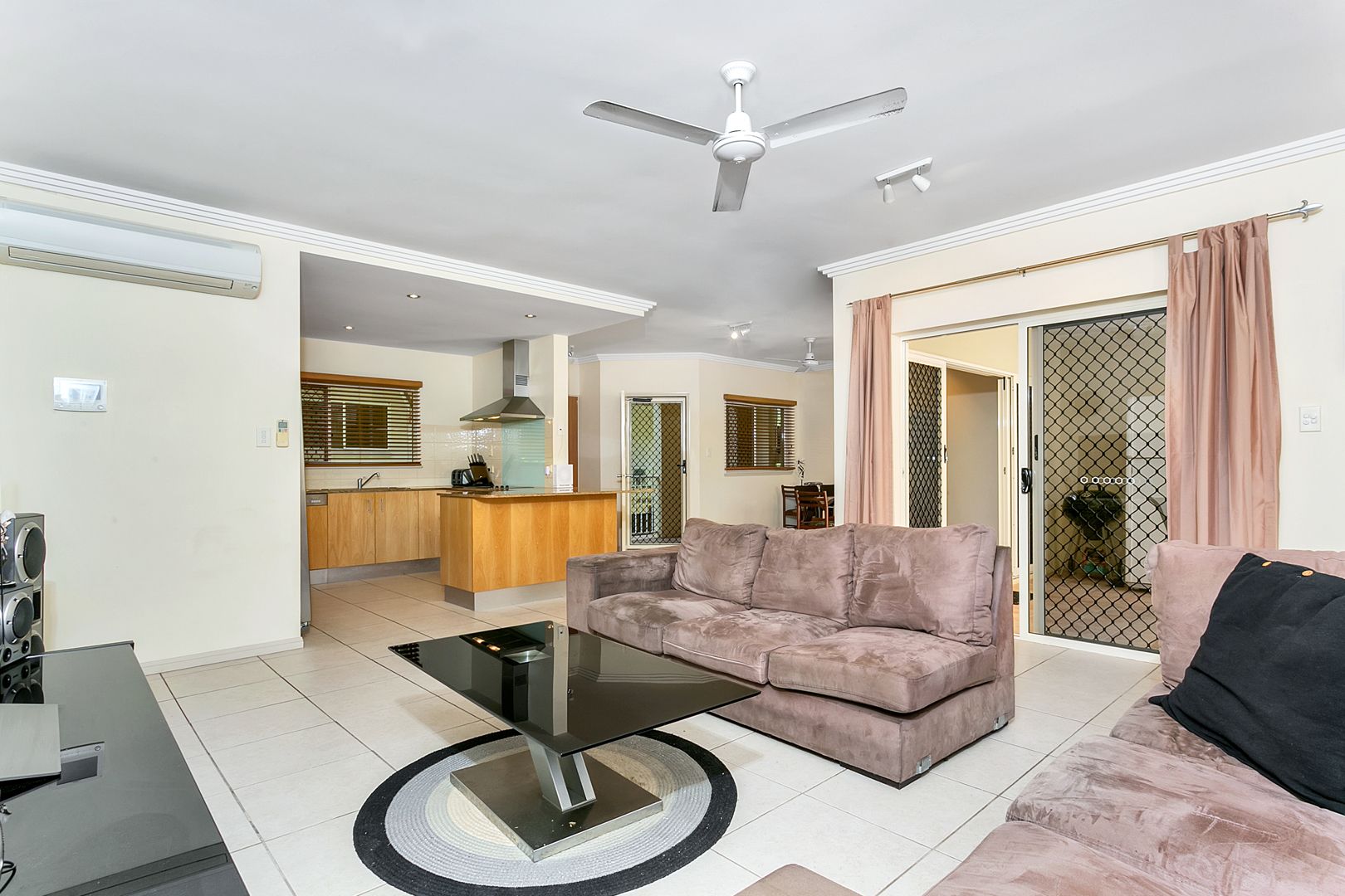 5/74-77 Arlington Esplanade, Clifton Beach, QLD 4879