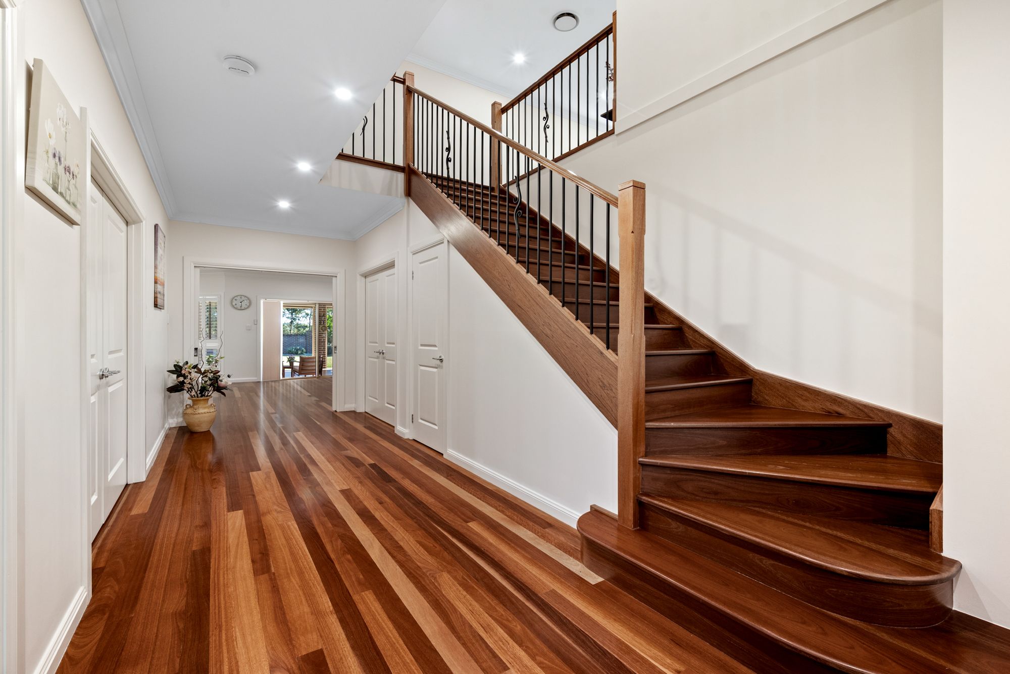 6 Bridgewater Boulevard, Camden Park, NSW 2570