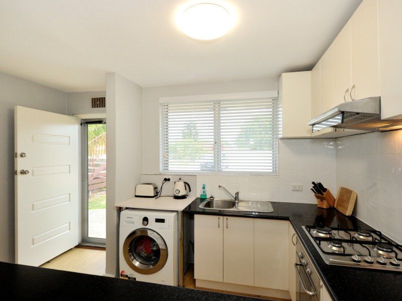 2/69 Safety Bay Road, Shoalwater, WA 6169