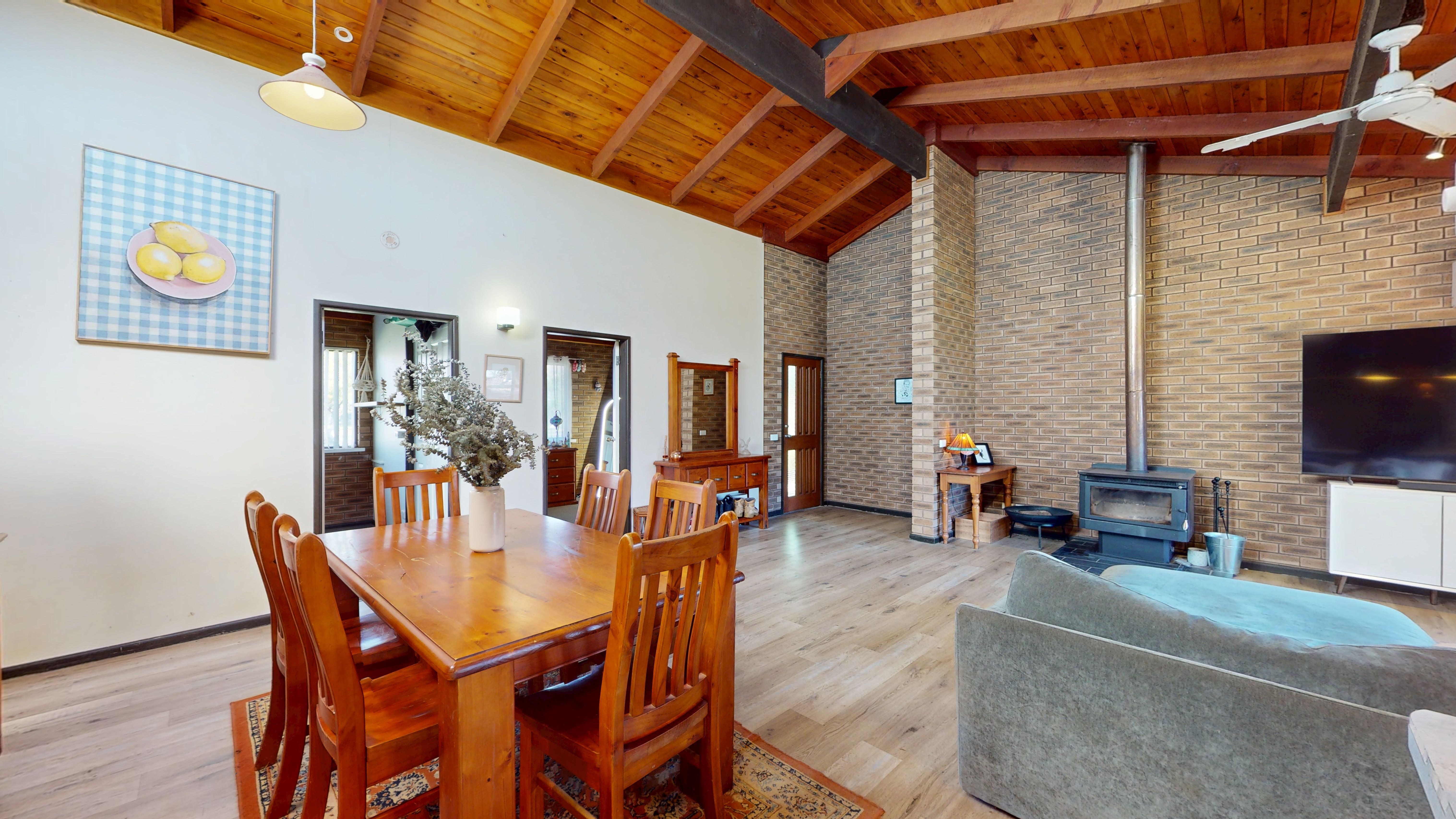 36 Aspen Road — photo 8 of 13