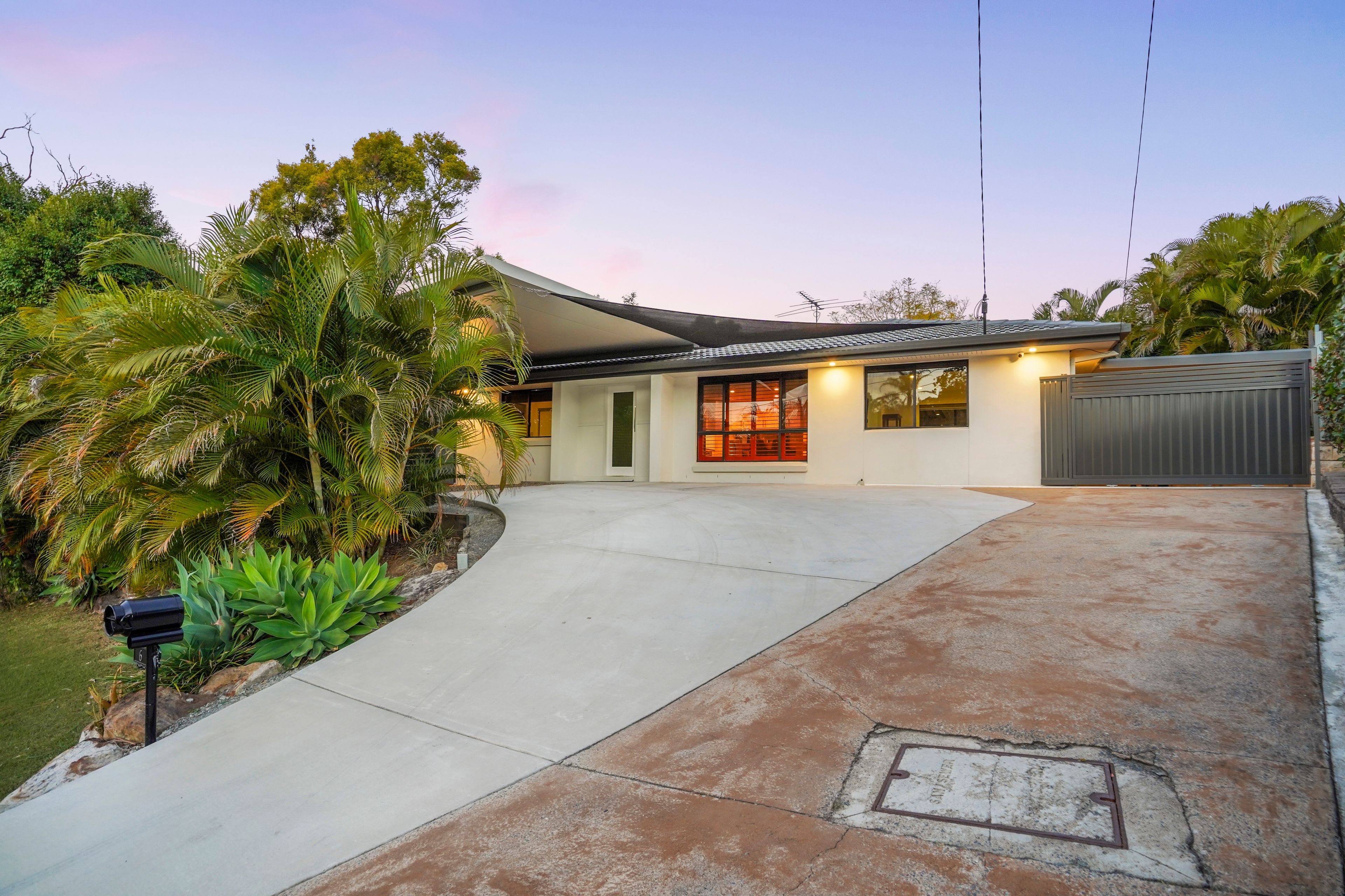 6 Manning Court, Mount Warren Park, QLD 4207