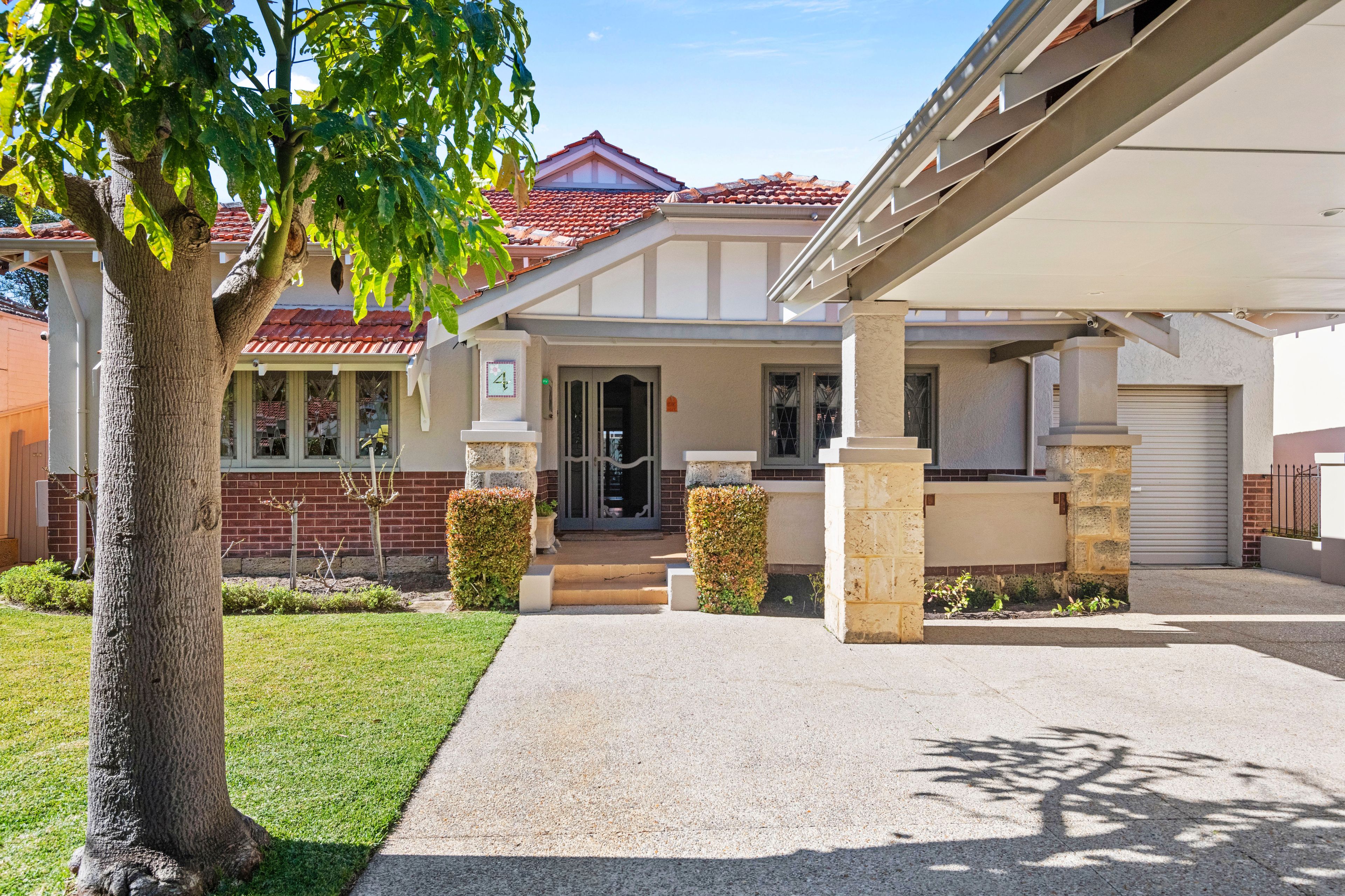 4 Holland Street, Wembley, WA 6014