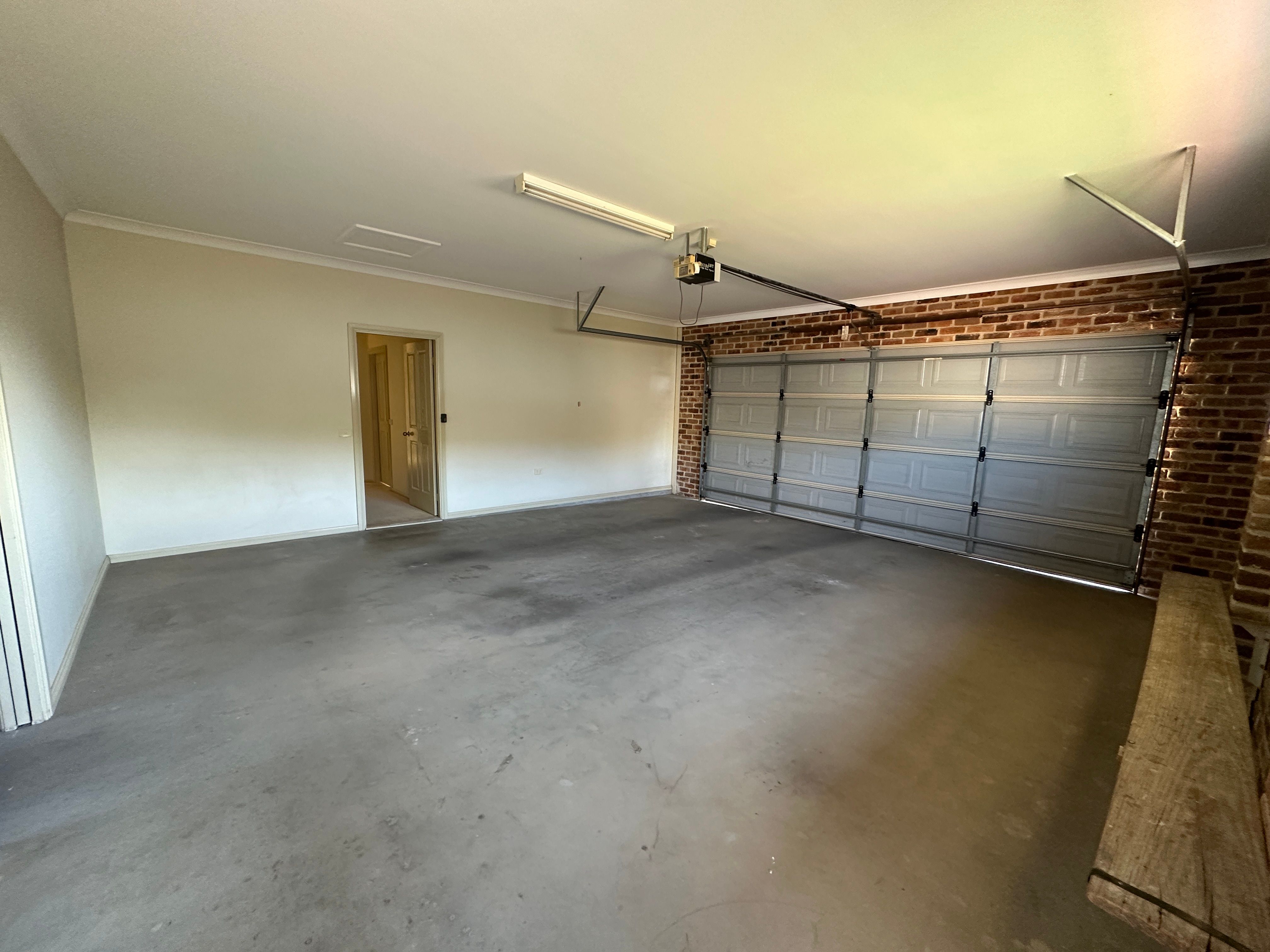 24 Howick Street — photo 13 of 17