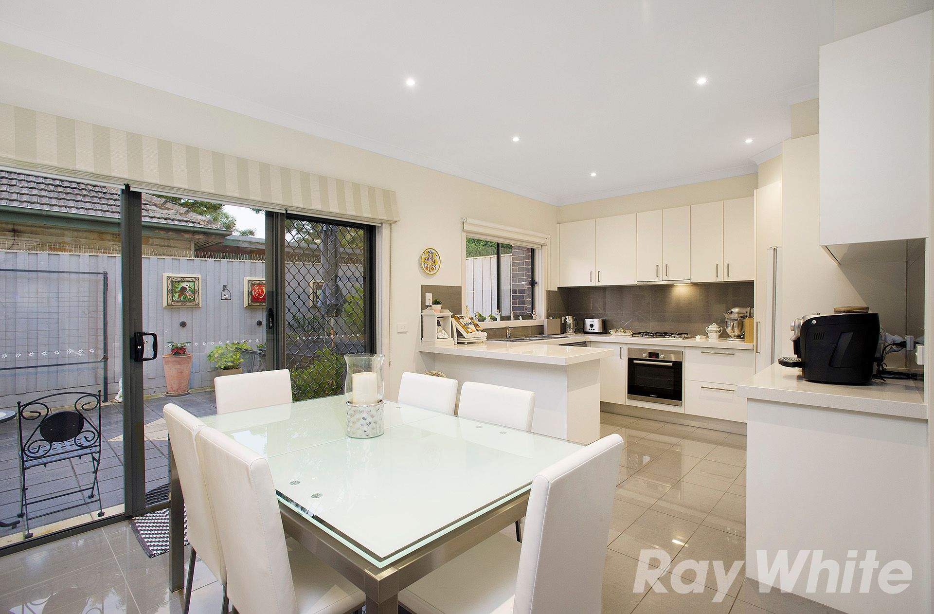 2/18 Garfield Street, Cheltenham, VIC 3192