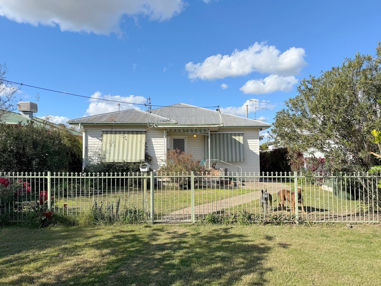 36 Dover Street, Moree NSW 2400