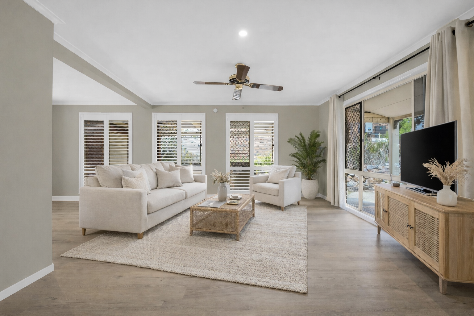 47 Lima Street, Edens Landing, QLD 4207