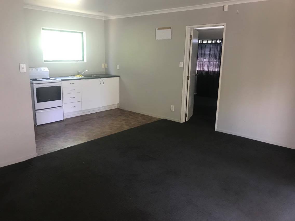 292A West Coast Road, Glen Eden, Waitakere City