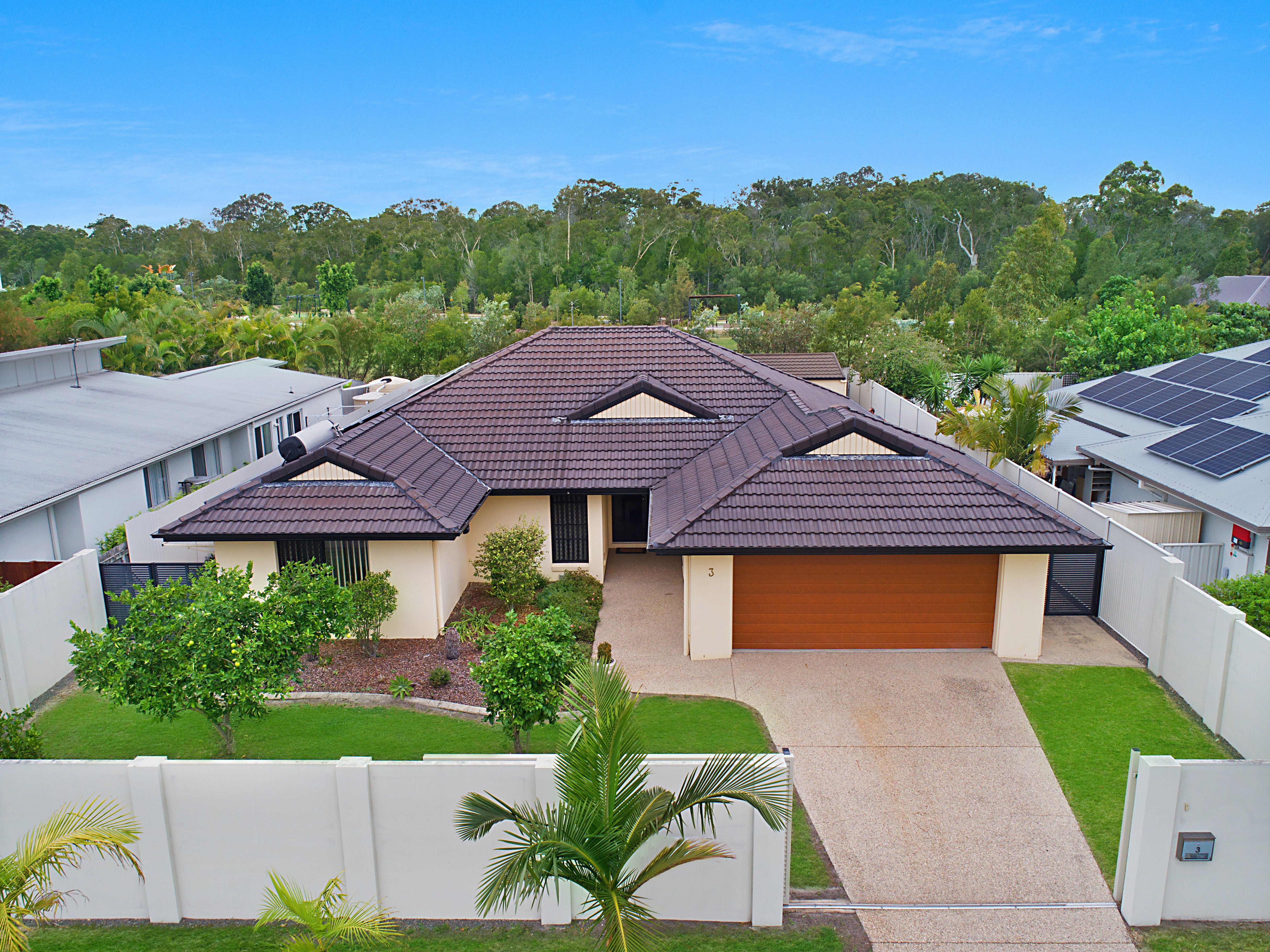 3 Sovereign Circuit, Pelican Waters, QLD 4551