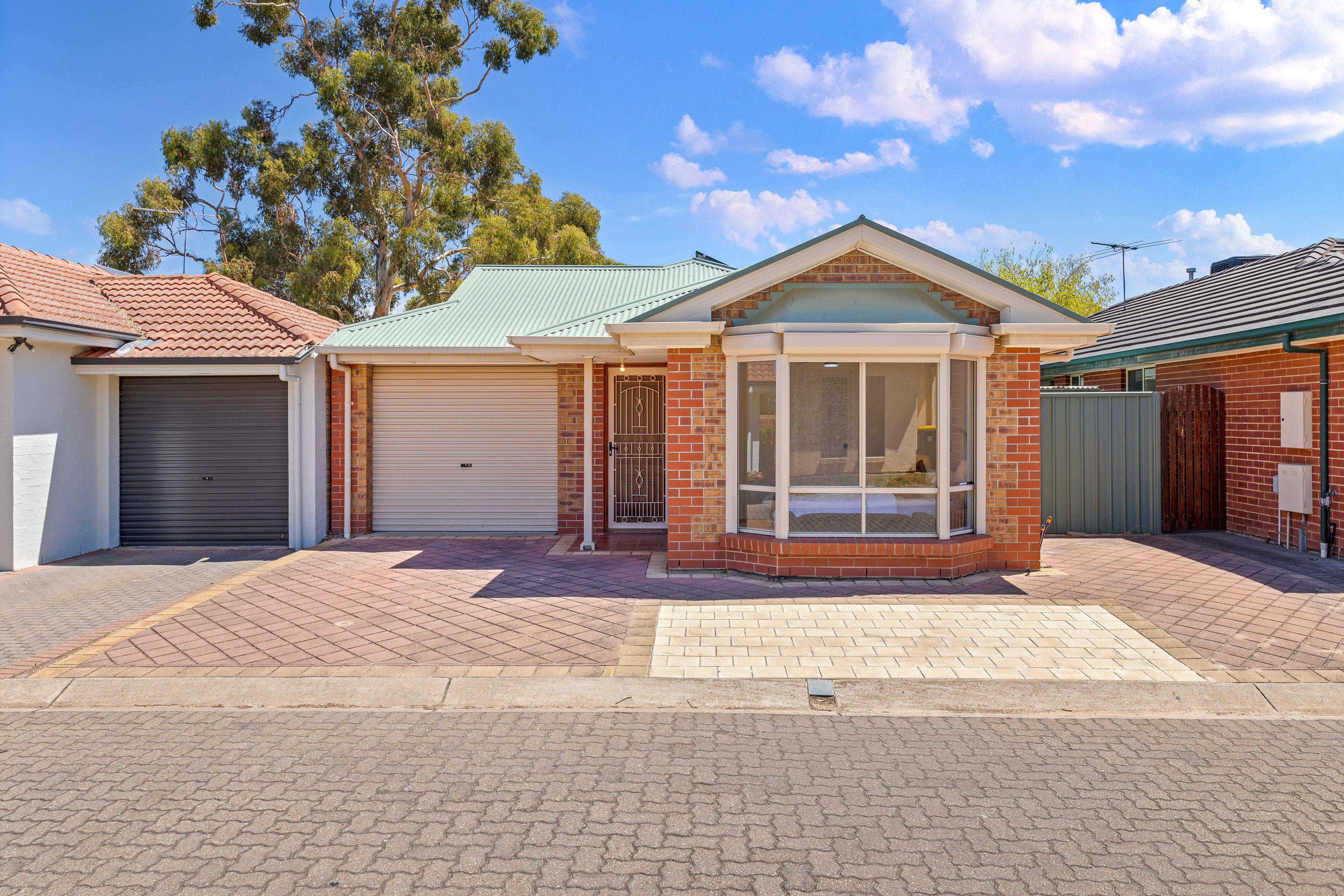 20 South Avenue — photo from Ray White Campbelltown