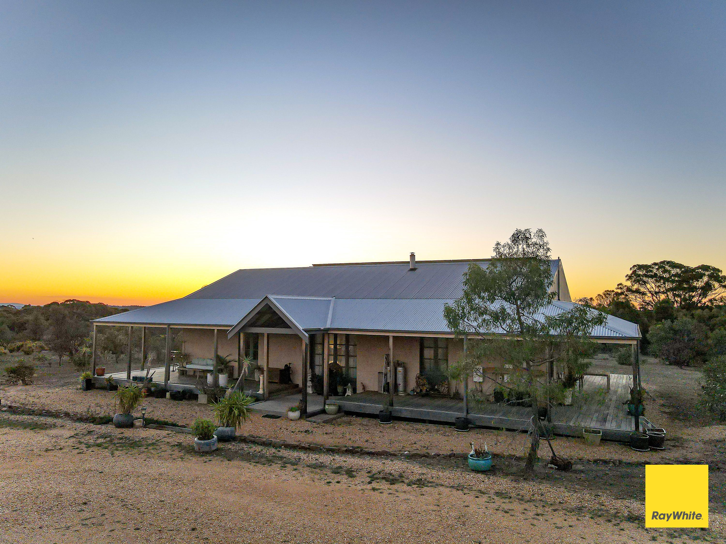 518 Mount Back Road, Tarrengower, VIC 3463