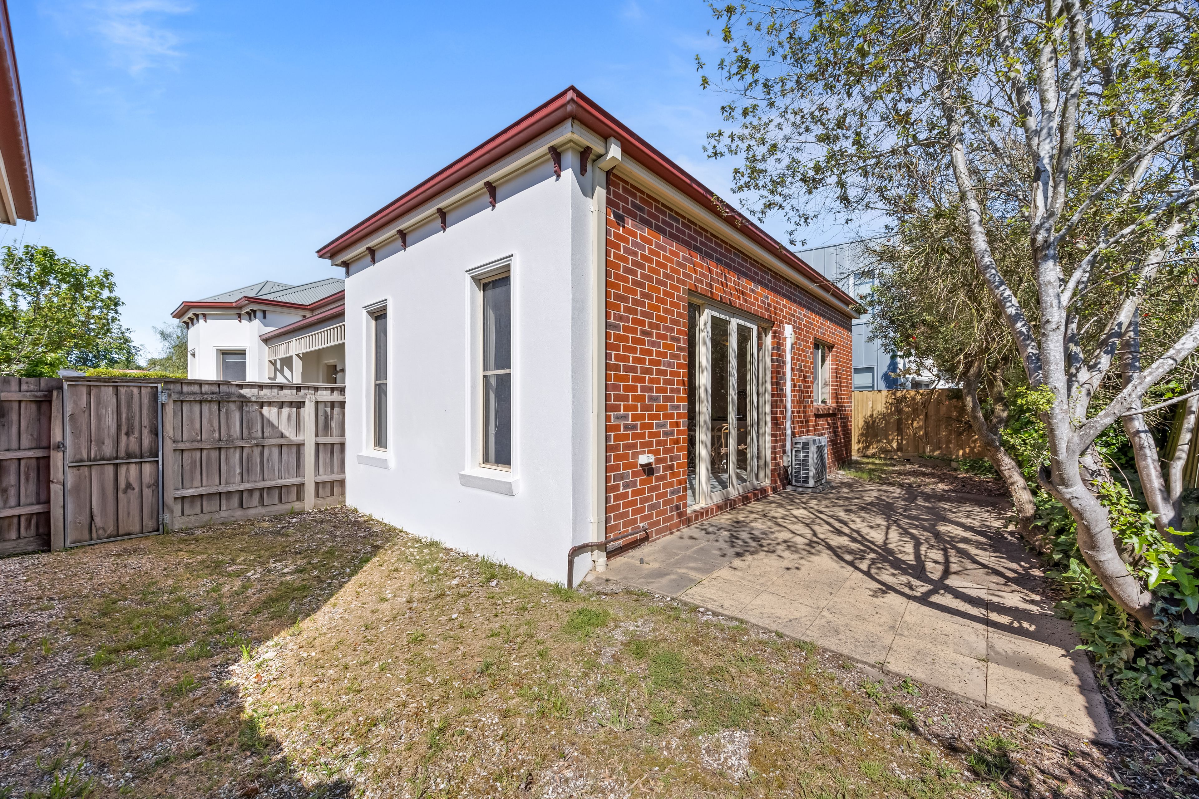 3/114 -116 Drummond Street South — photo 16 of 19