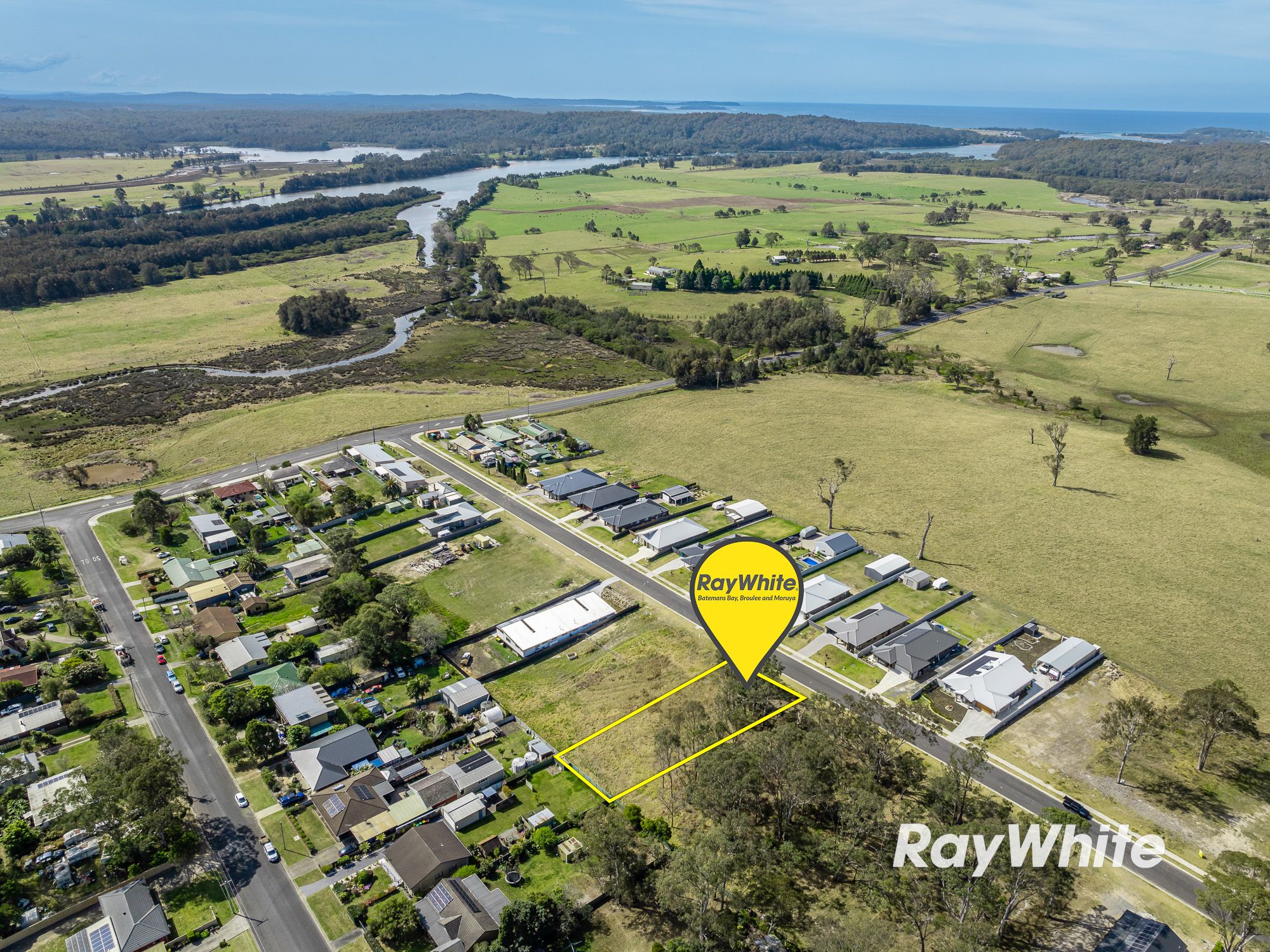 17 Caswell Street, Moruya, NSW 2537