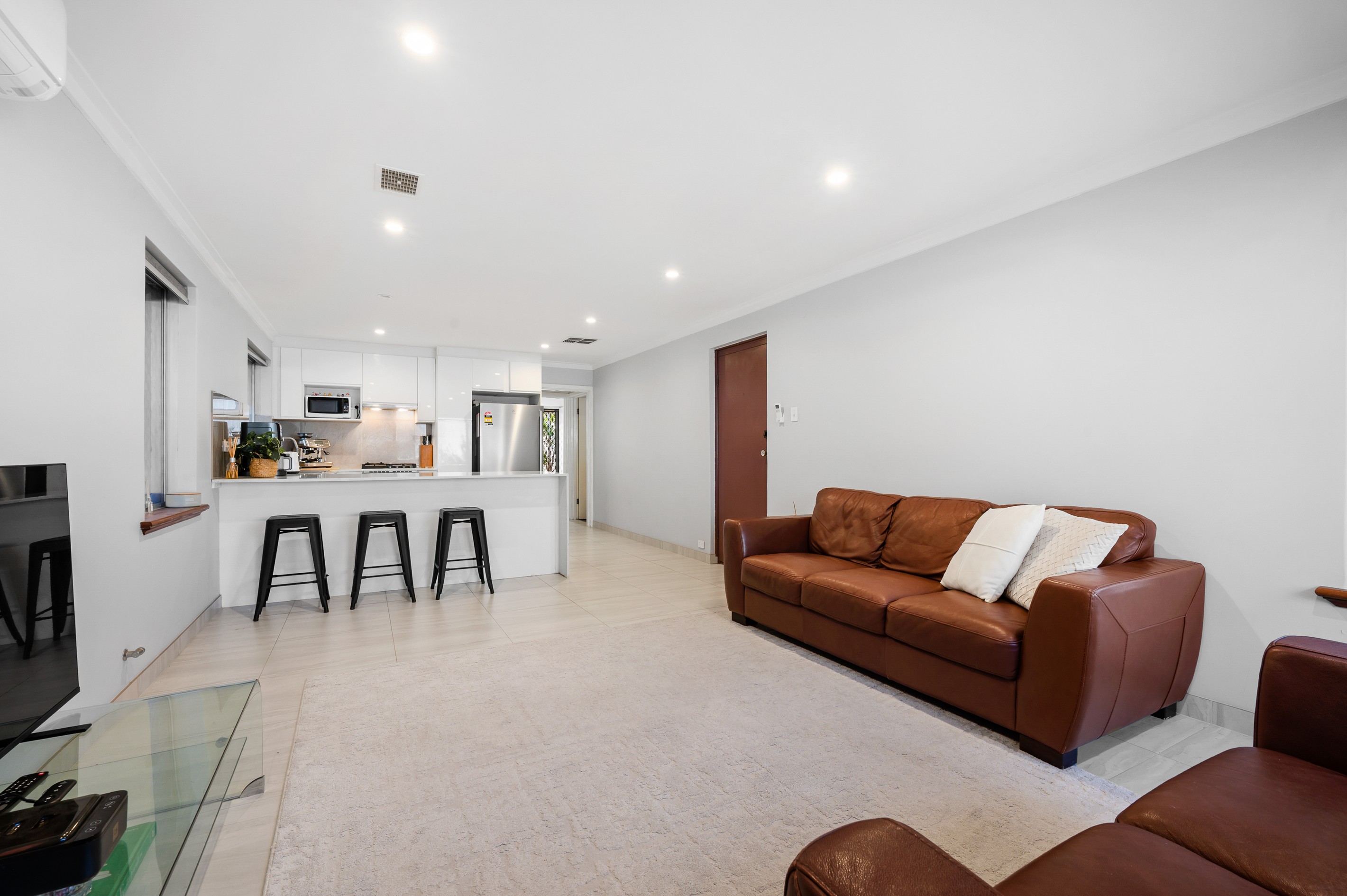 1A Moorhouse Street, Willagee, WA 6156