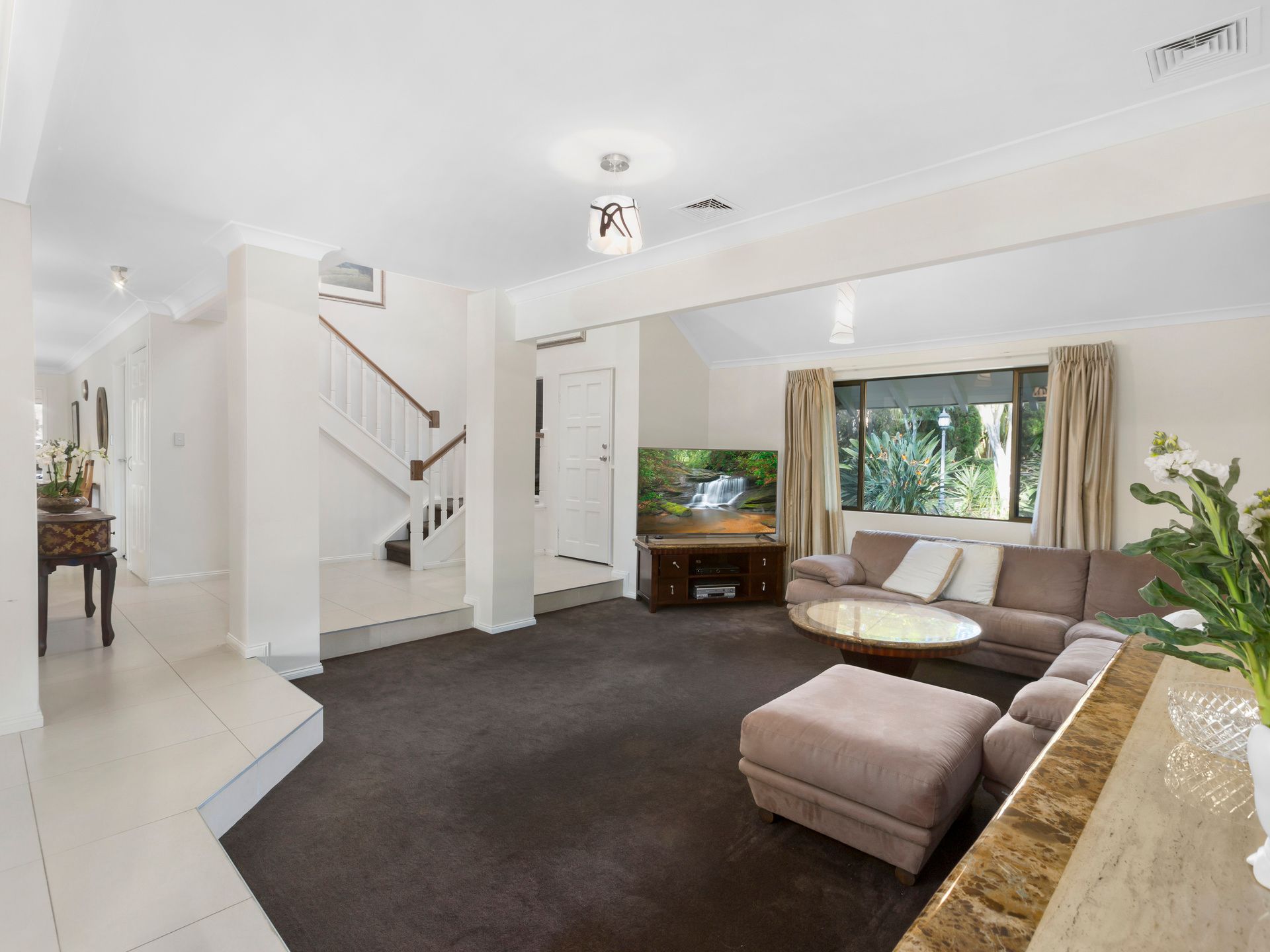 8 Timaru Close, Westlake, QLD 4074