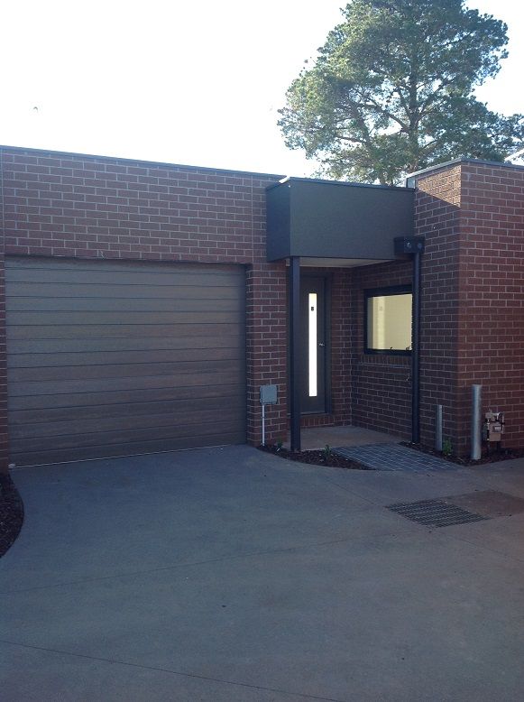 2,3 & 4/97 Vista Drive, Melton, VIC 3337