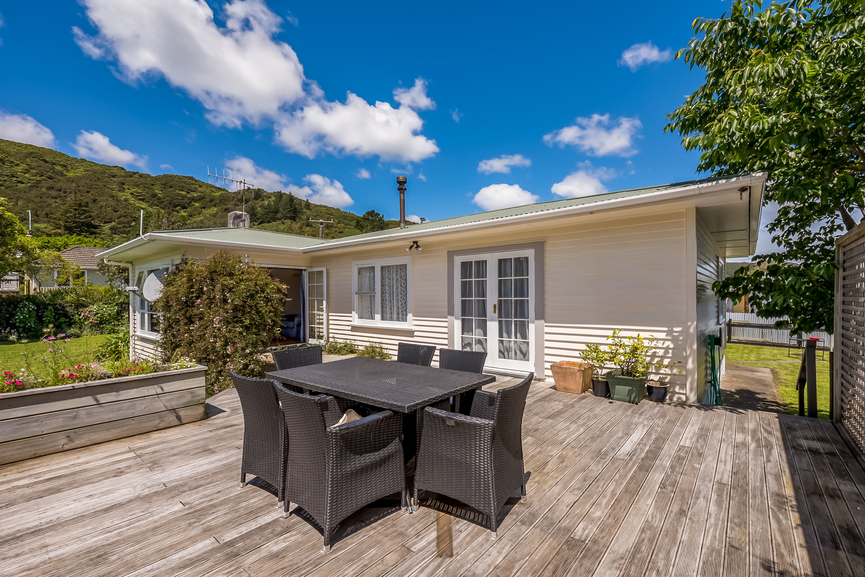 76 Coast Road, Wainuiomata, Lower Hutt City
