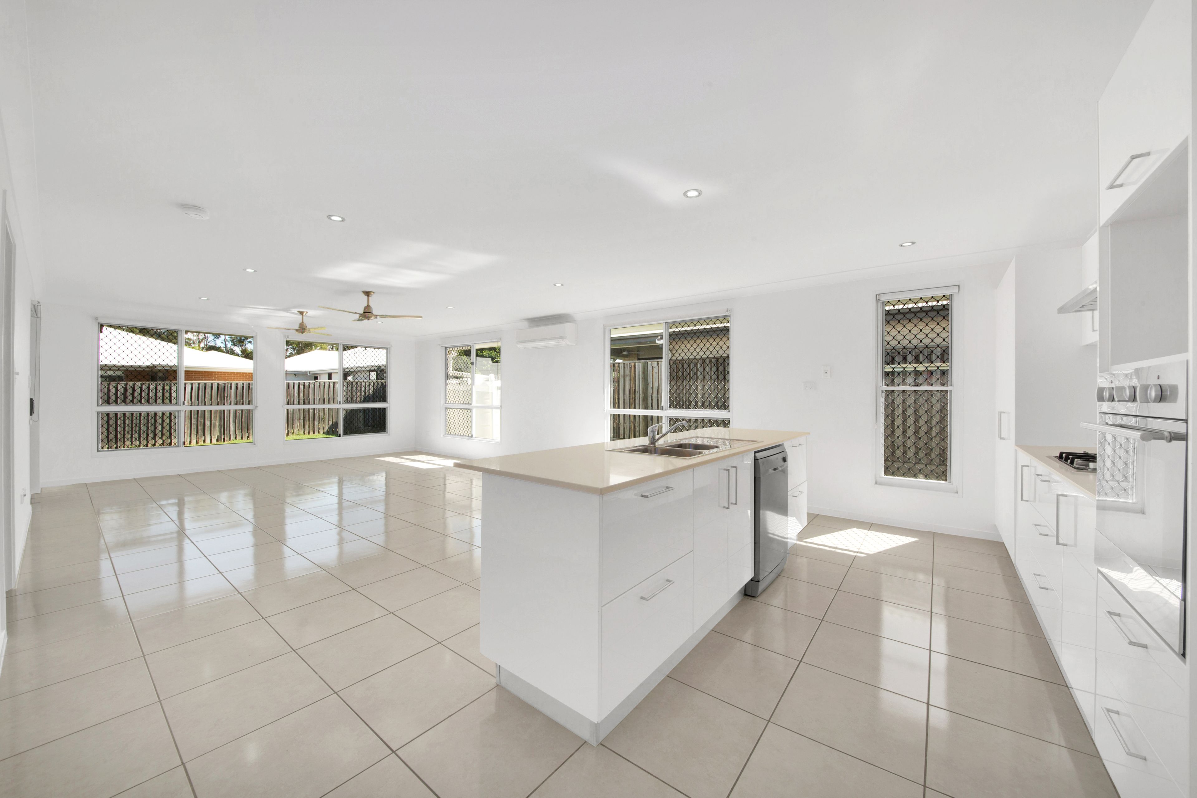 5 Christina Road, Clinton, QLD 4680