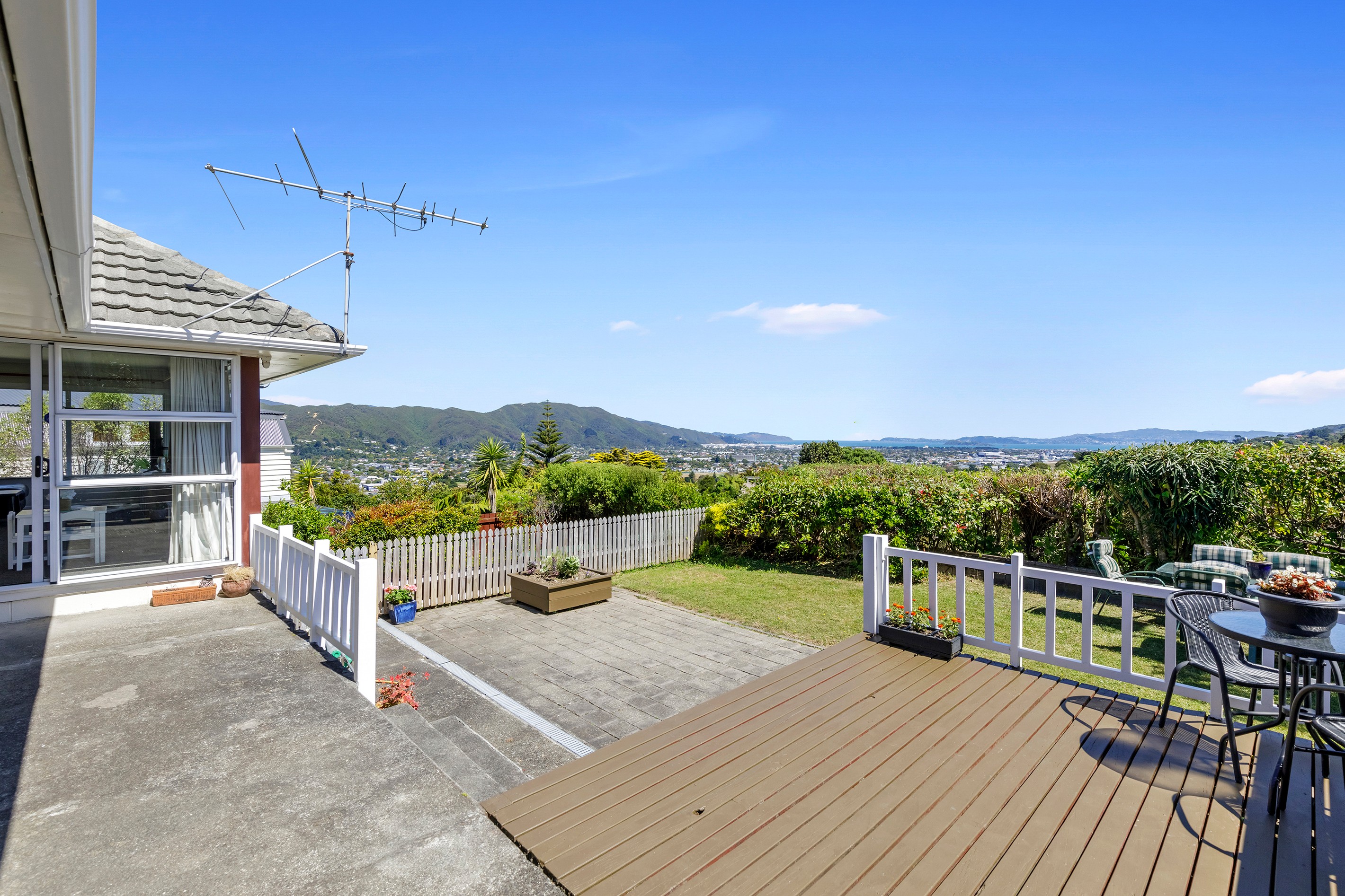 27 Bedford Grove, Kelson, Lower Hutt City