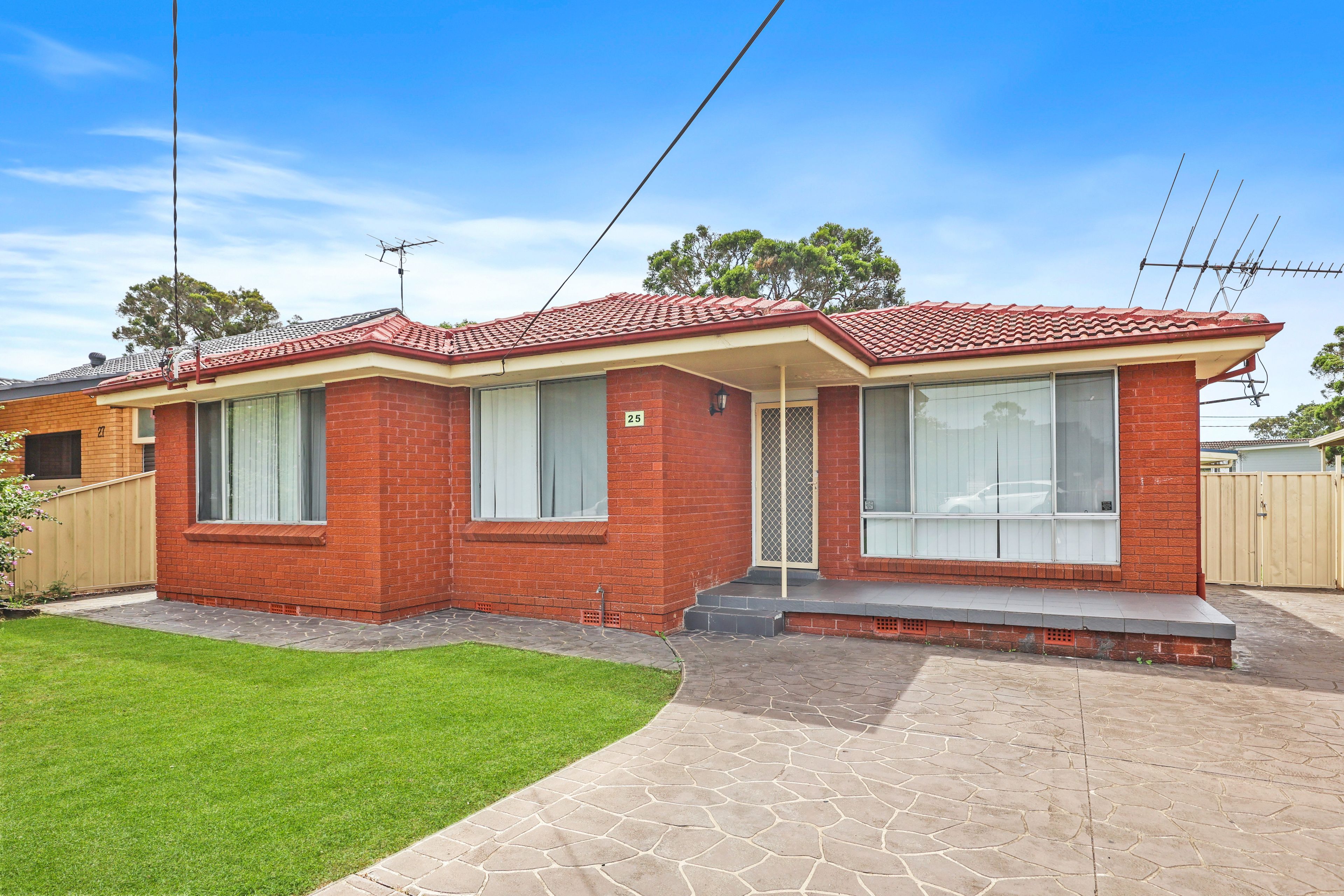 25 Ball Street, Colyton NSW 2760