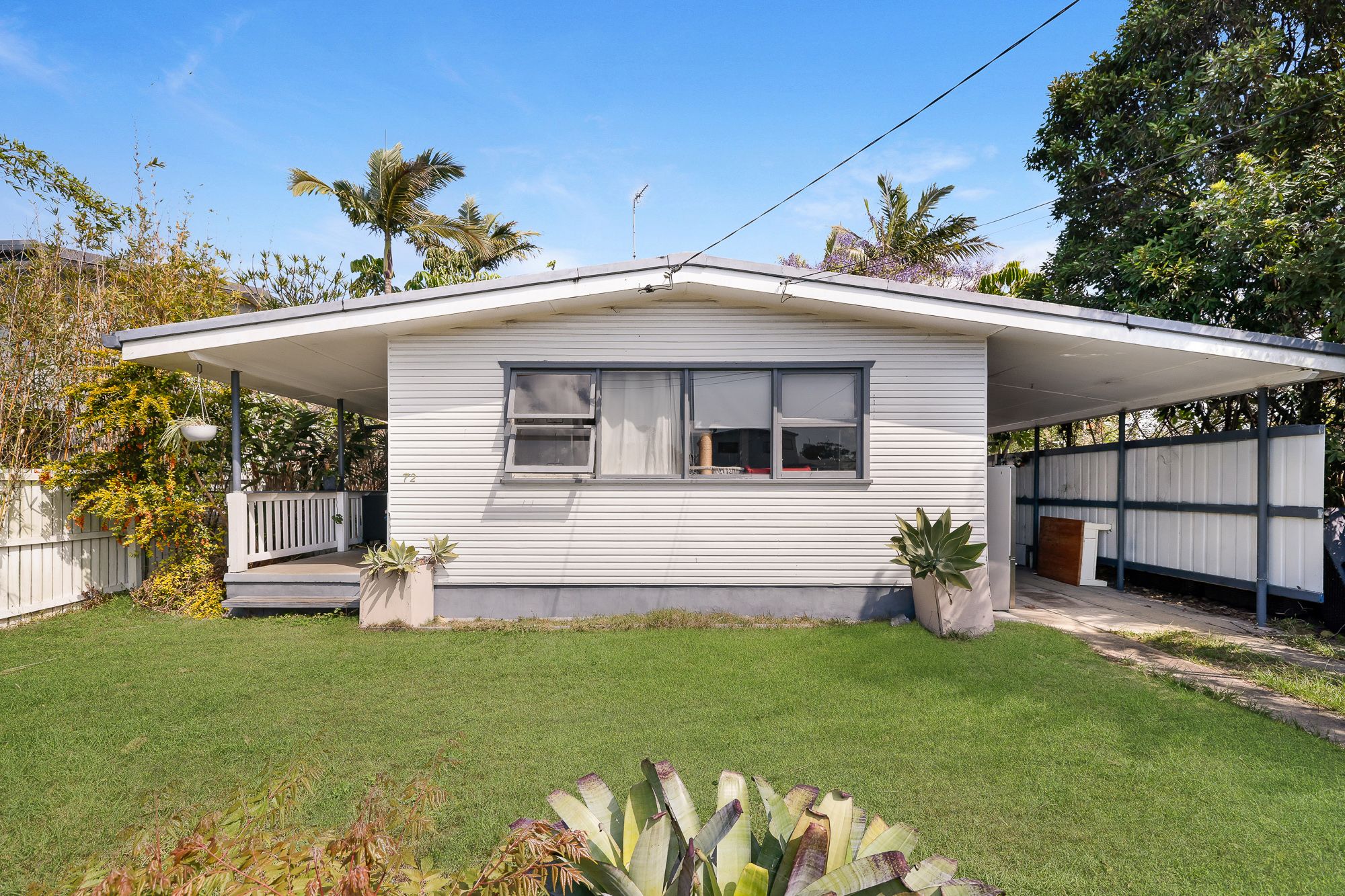 72 Kiers Road, Miami, QLD 4220