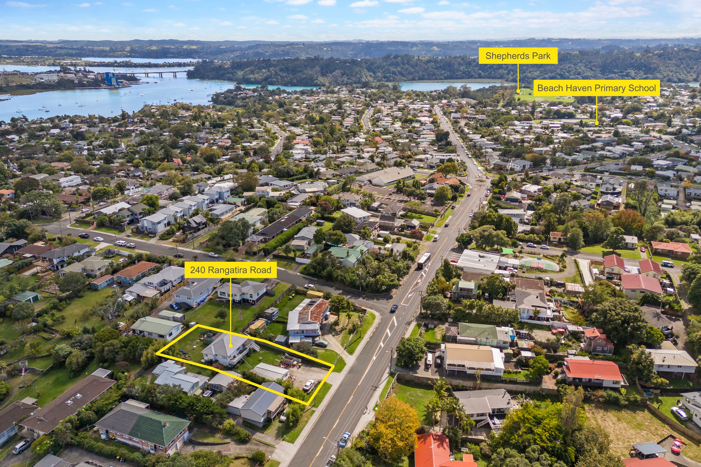 240 Rangatira Road, Beach Haven, North Shore City