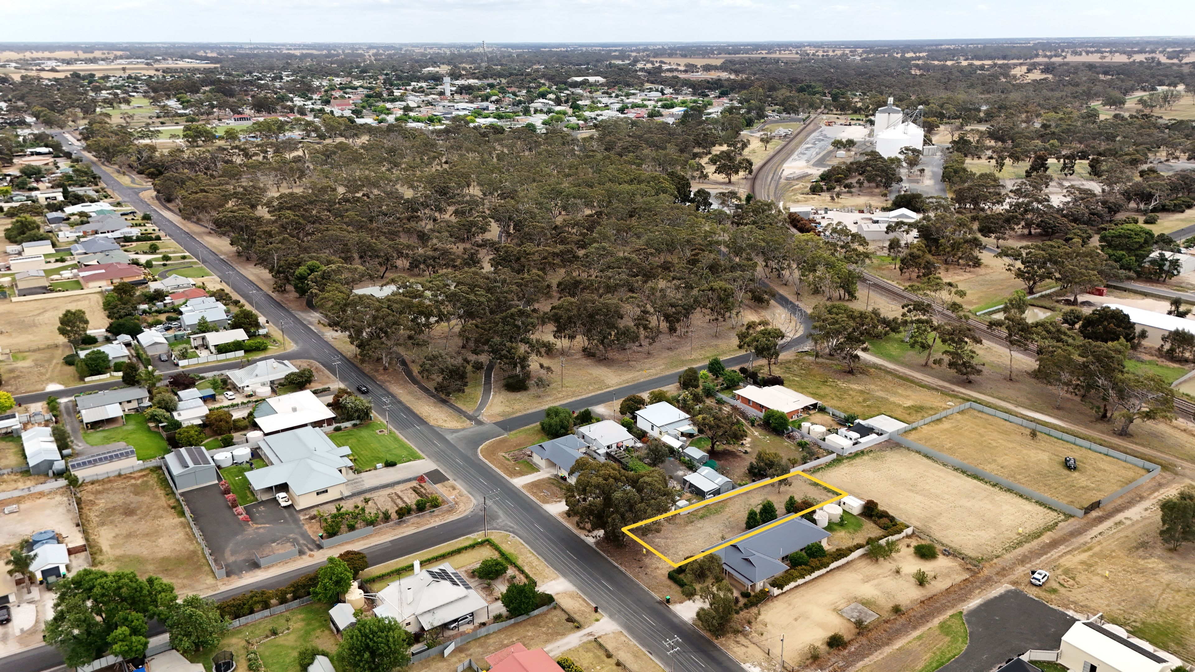 181 Victoria Parade, Bordertown, SA 5268