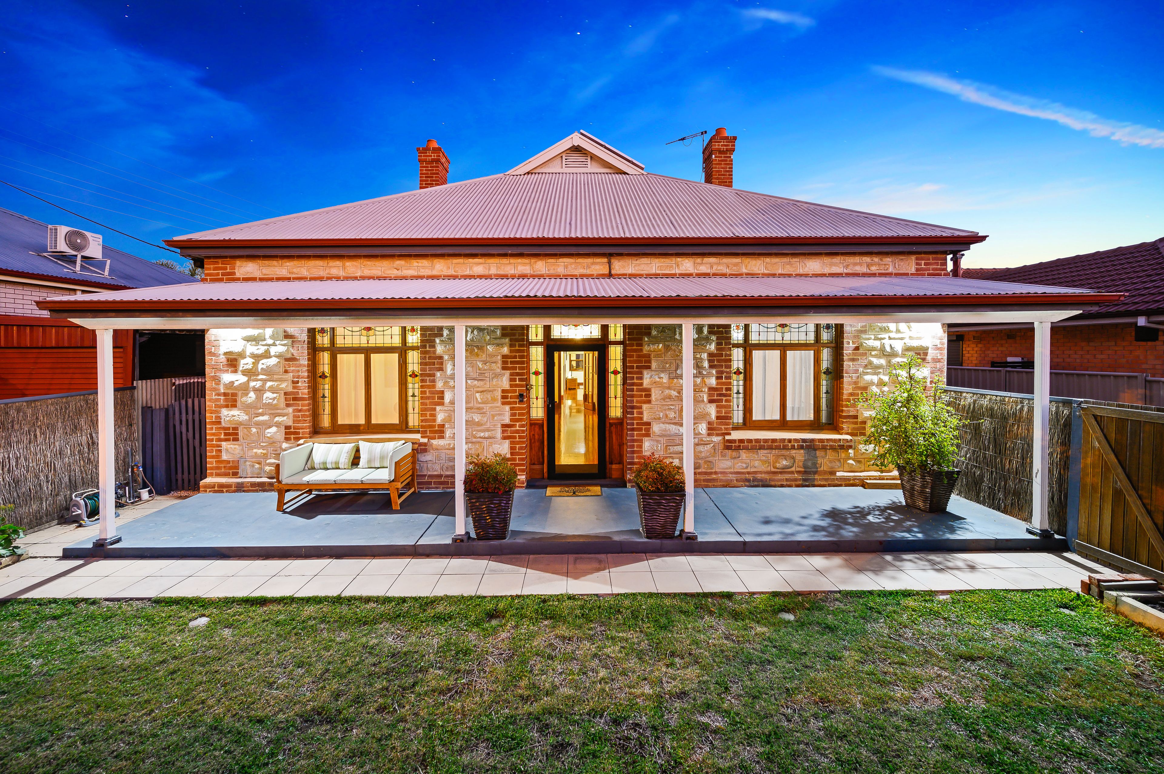 98 Strathfield Terrace, Largs North SA 5016