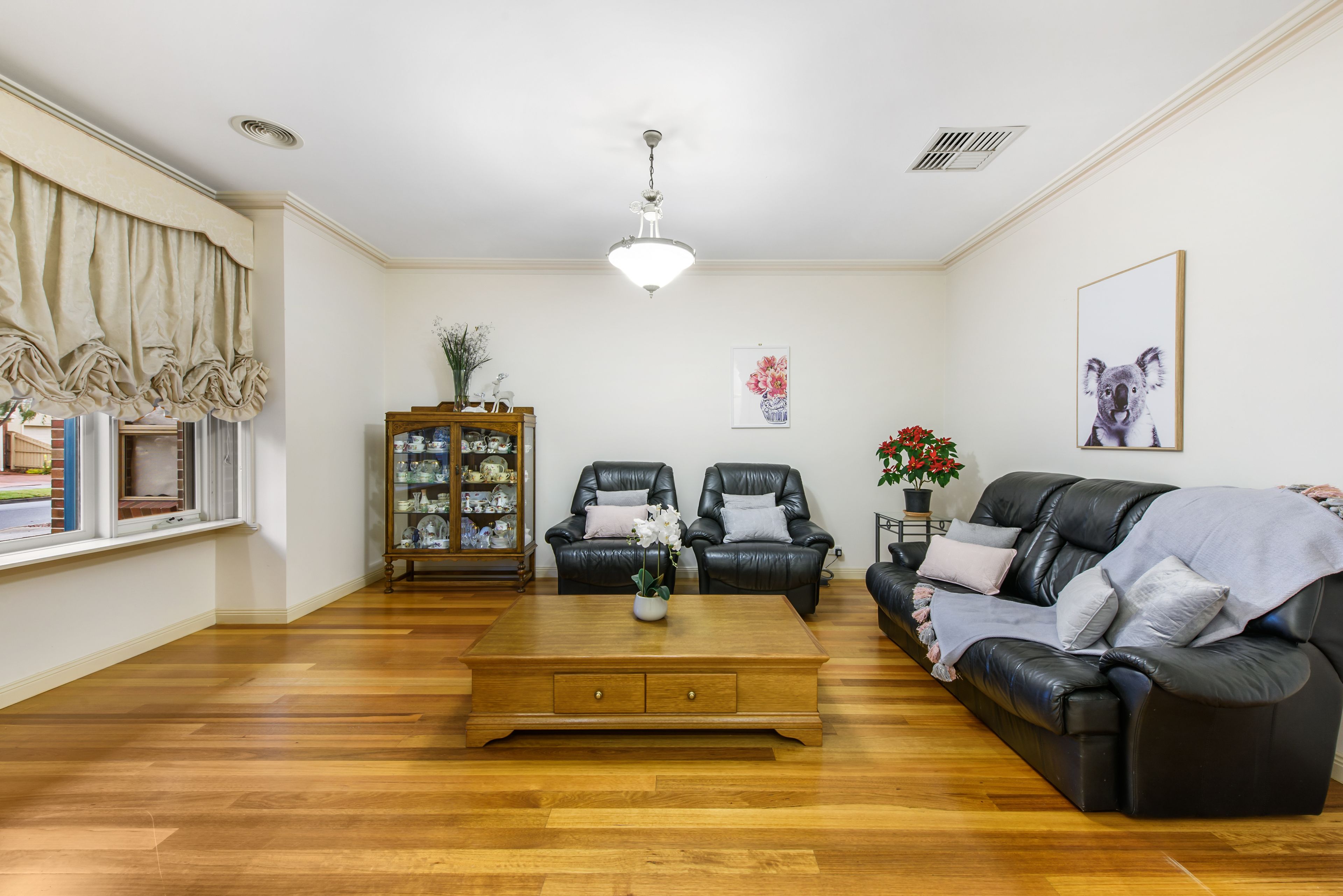 6 Shannon Way, Sydenham, VIC 3037