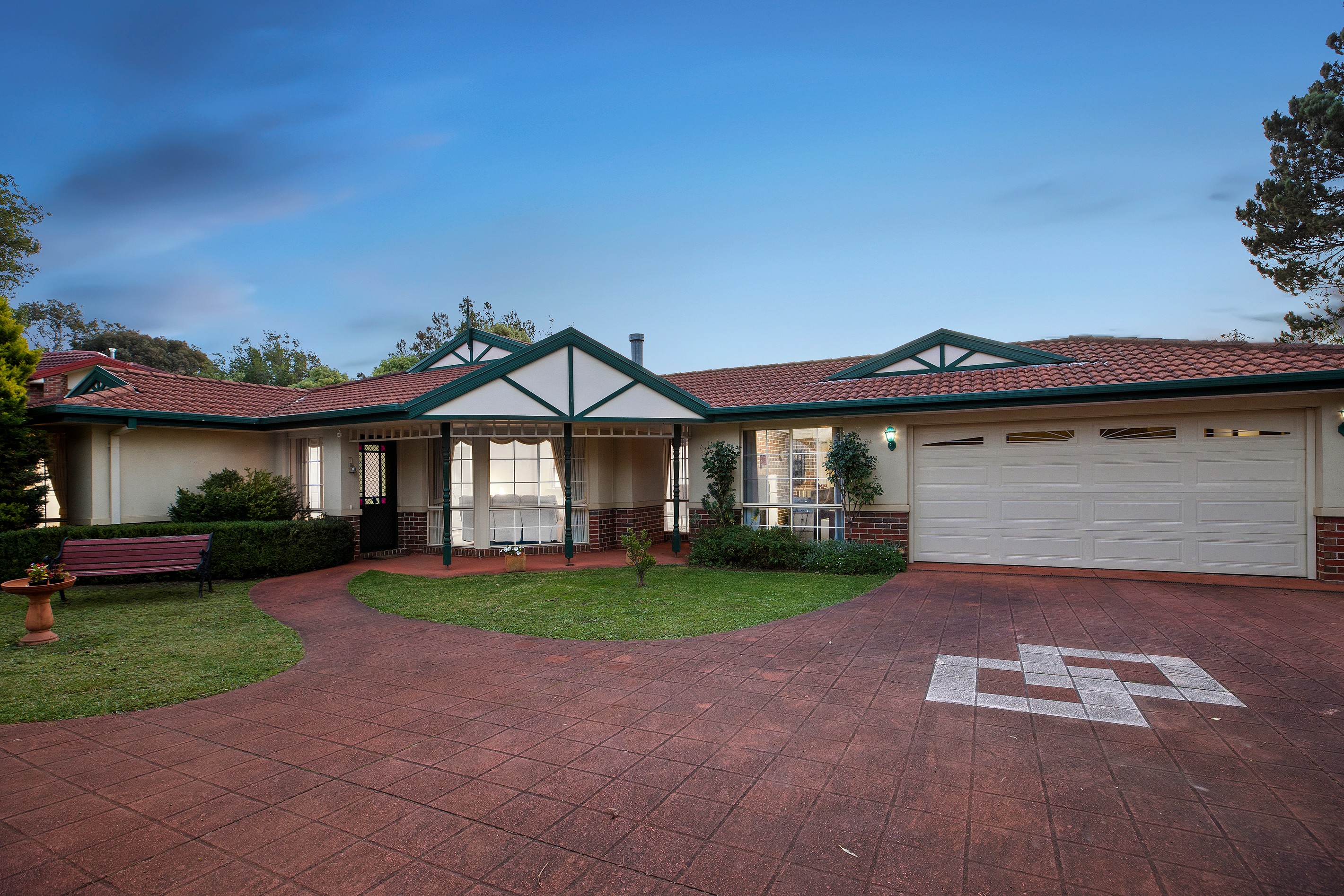 9 Crest Court, The Basin, VIC 3154