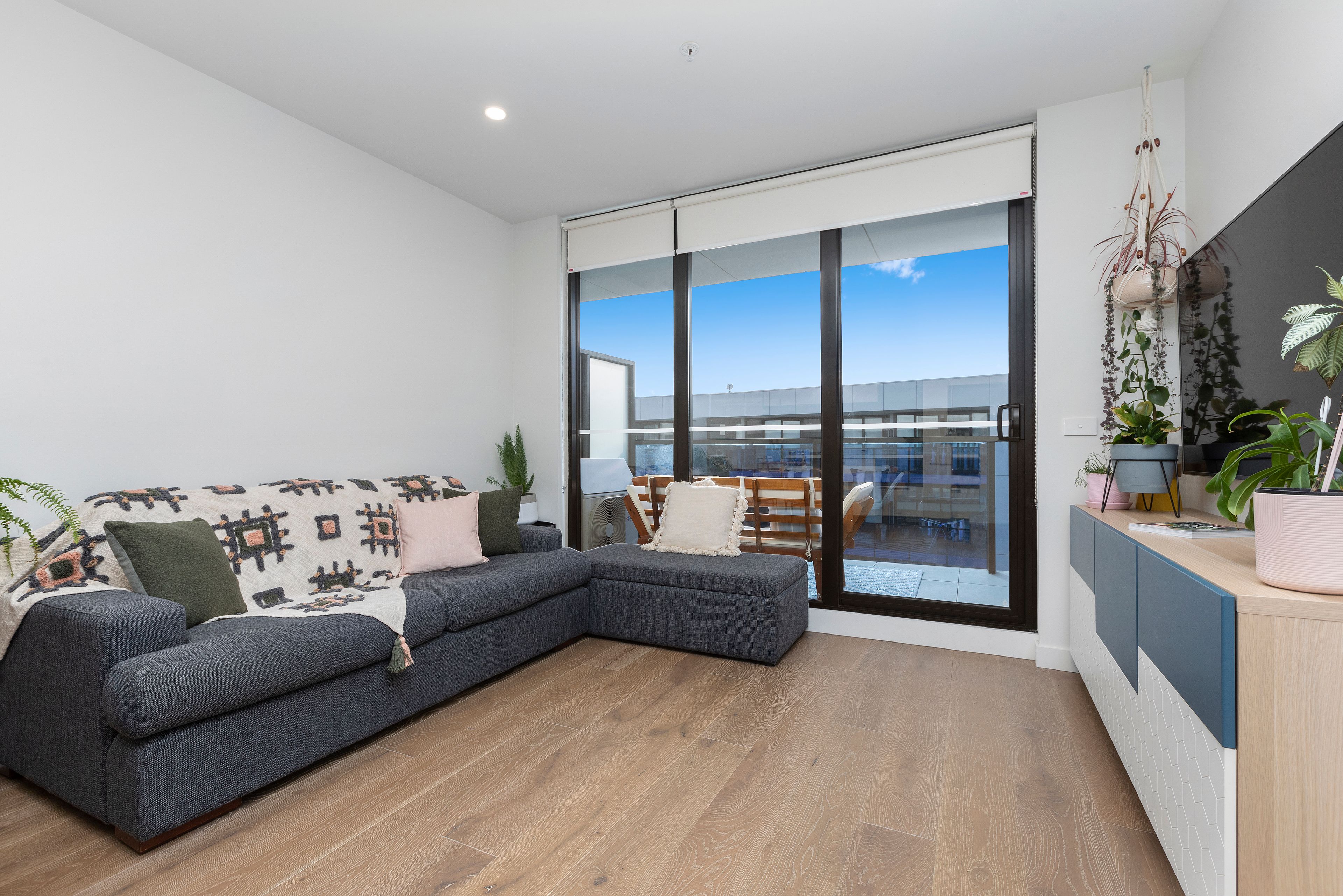 722/8 Railway Road, Cheltenham, VIC 3192
