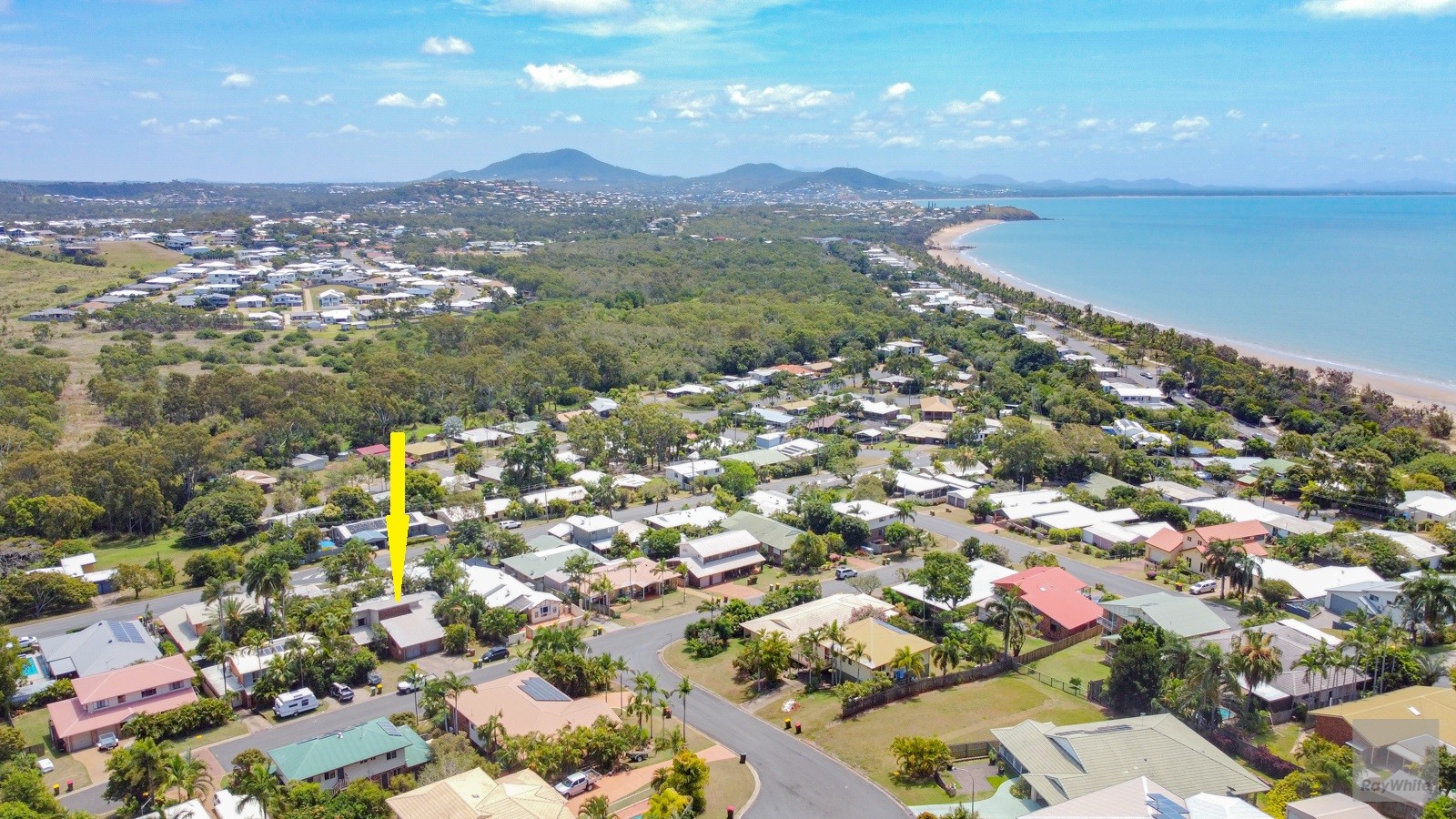 11 Sandalwood Drive, Lammermoor, QLD 4703