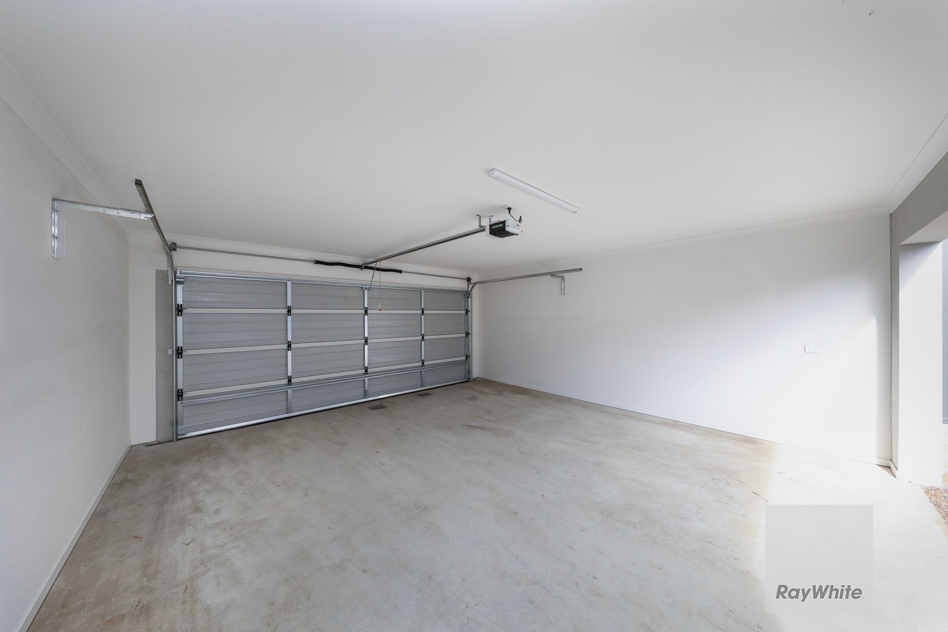 8 Cosgrove Drive — photo 14 of 14