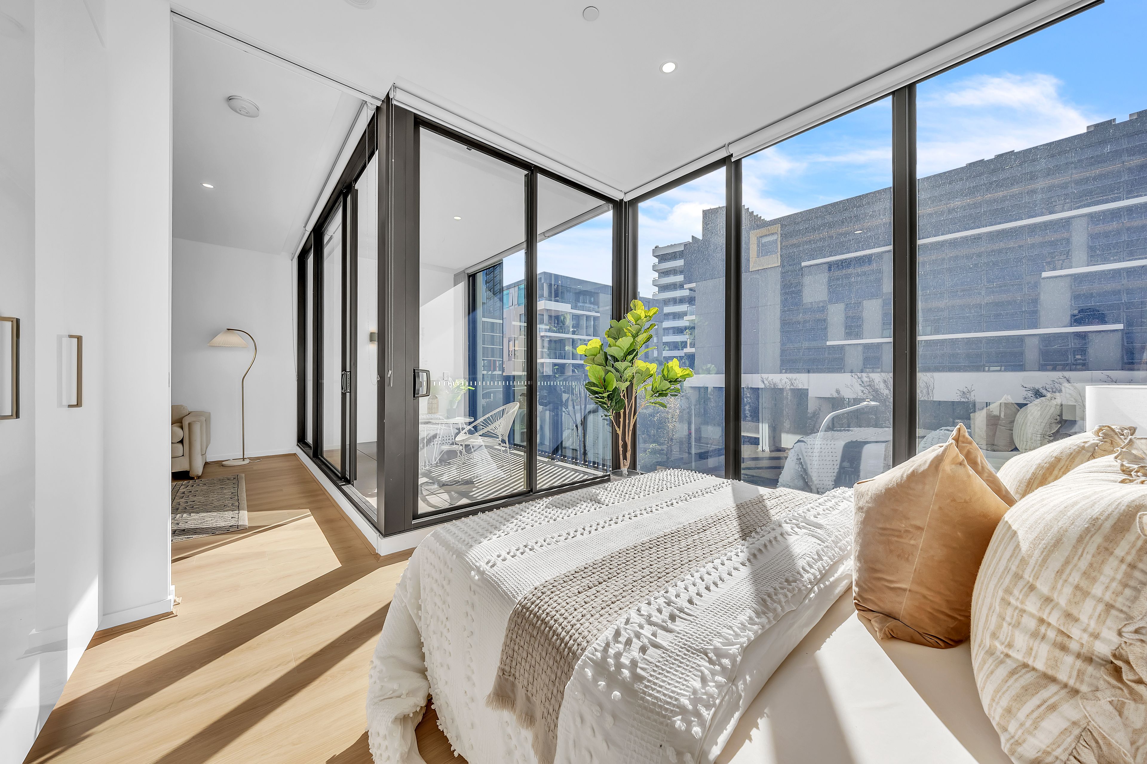 306/19 Dunkerley Place — photo 6 of 14