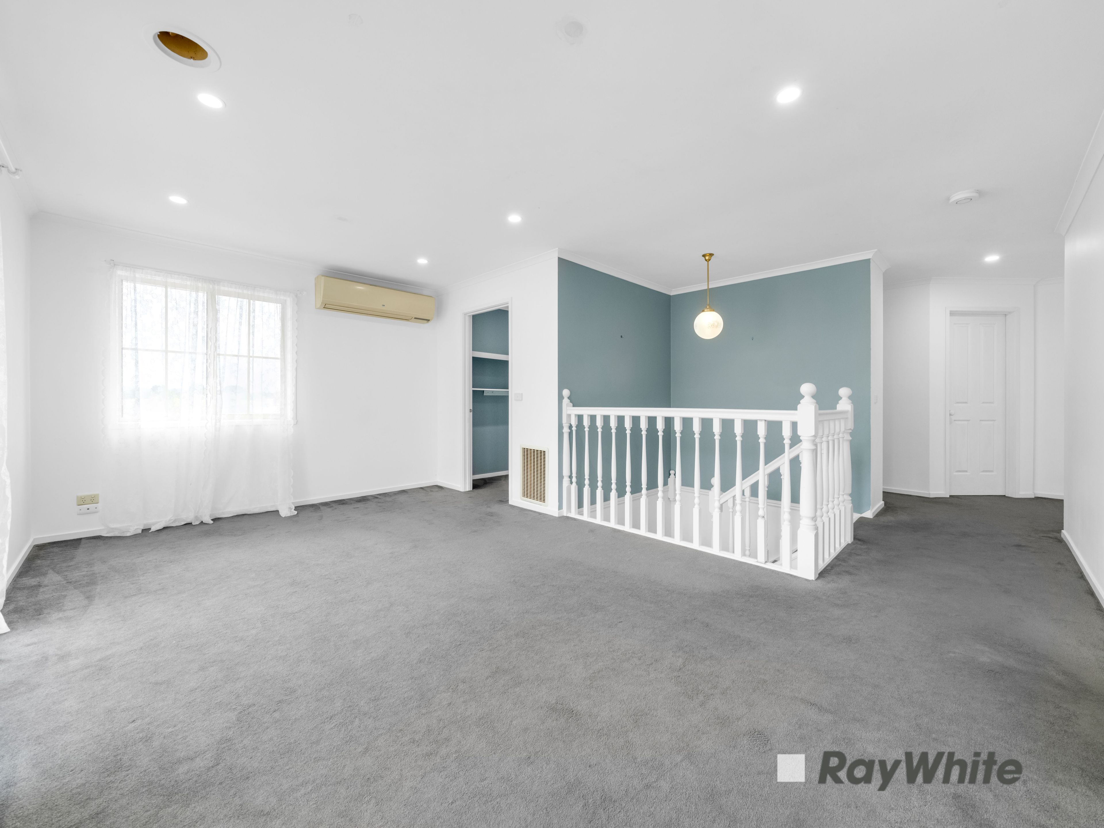 19 Highland Crescent — photo 14 of 21