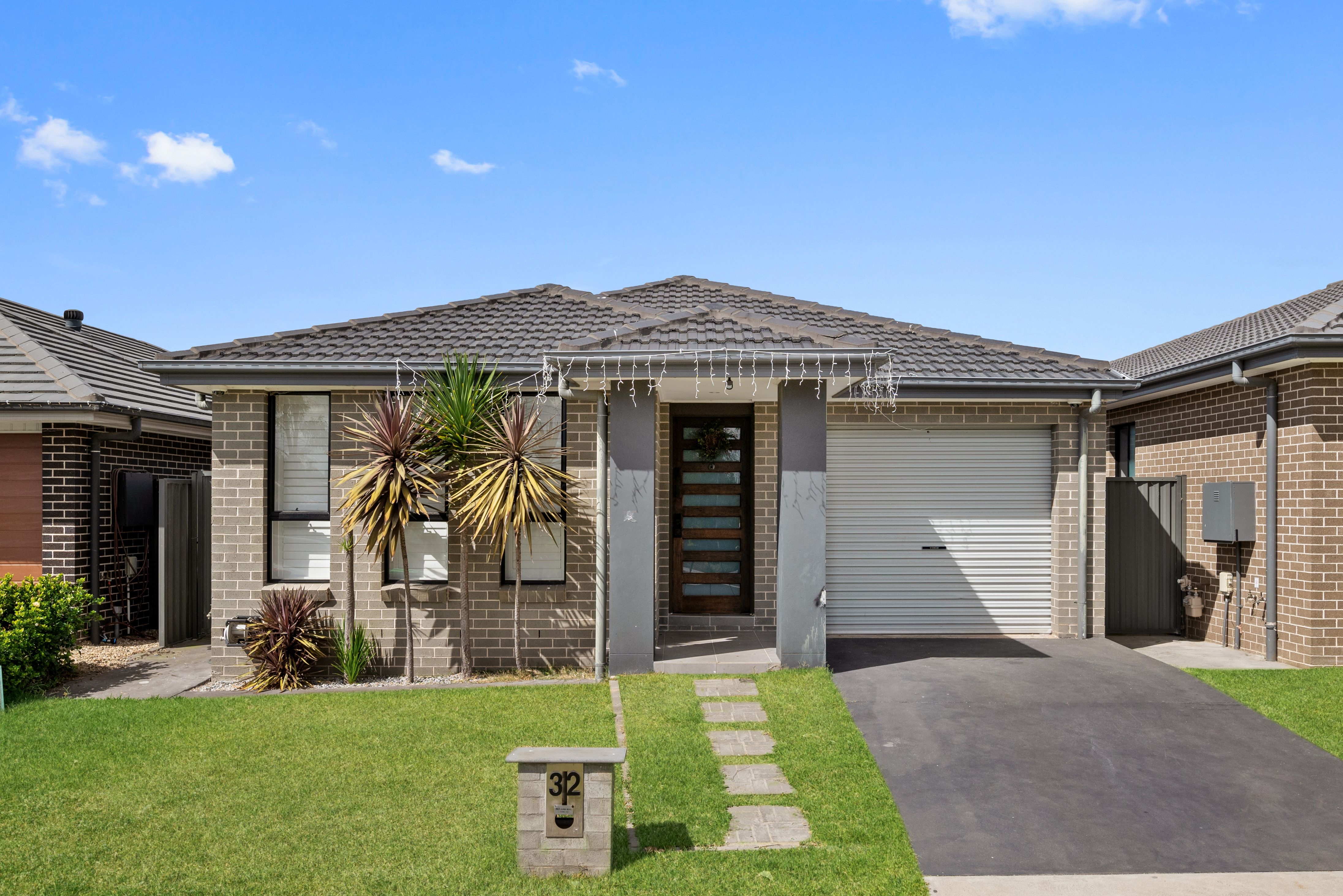 32 Kookaburra Drive, Gregory Hills, NSW 2557 Sold House Ray White