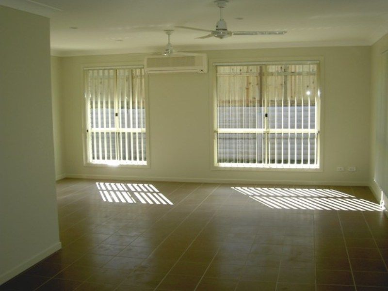 18 Blueberry Ash Court, Boronia Heights, QLD 4124