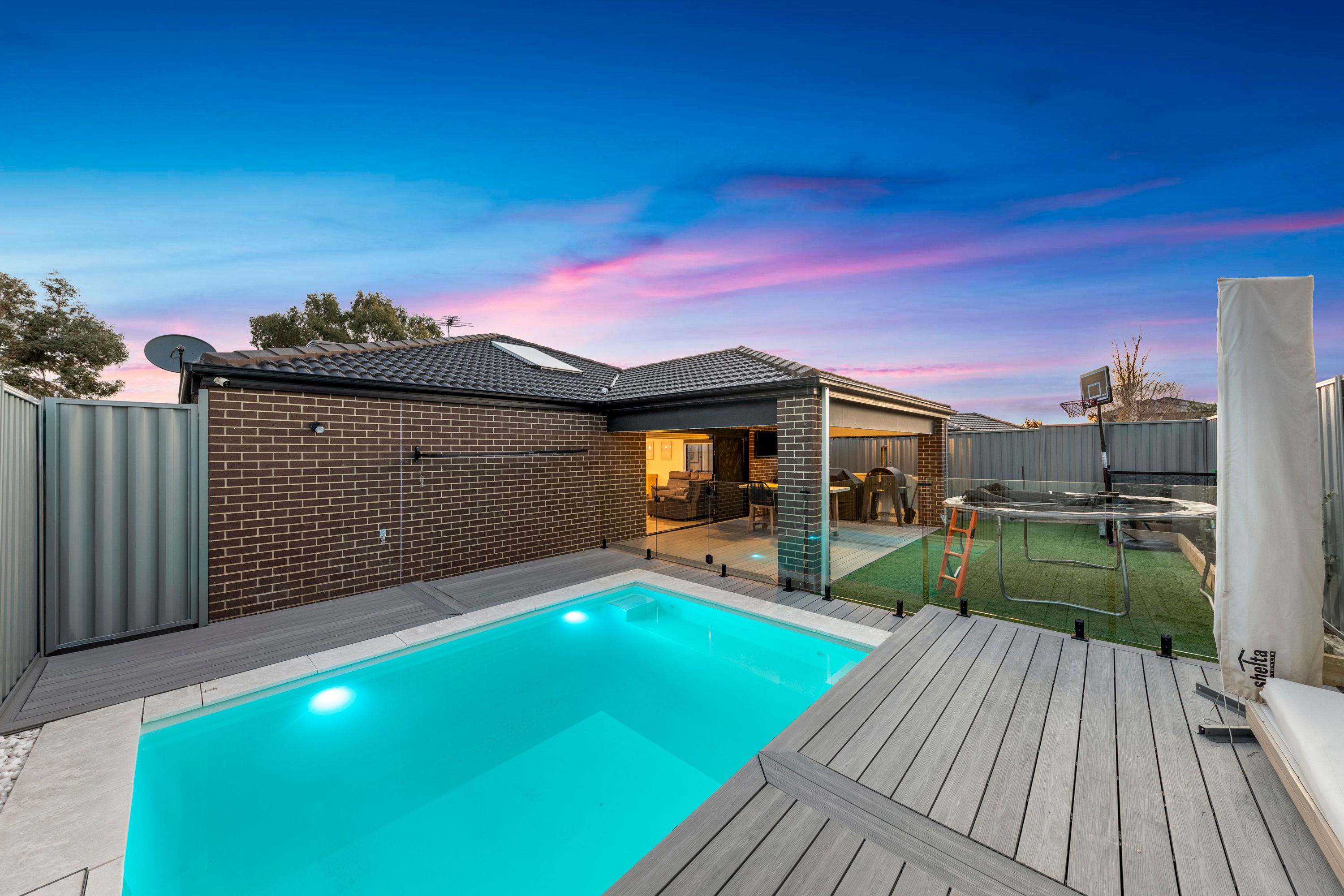 34 Joanne Way — photo 16 of 30